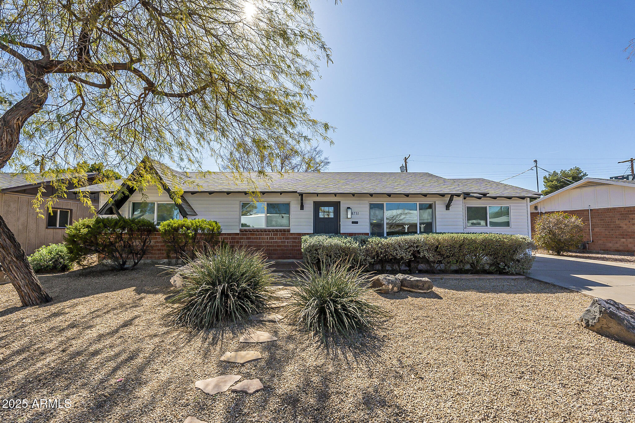 8731 E FOREST Drive