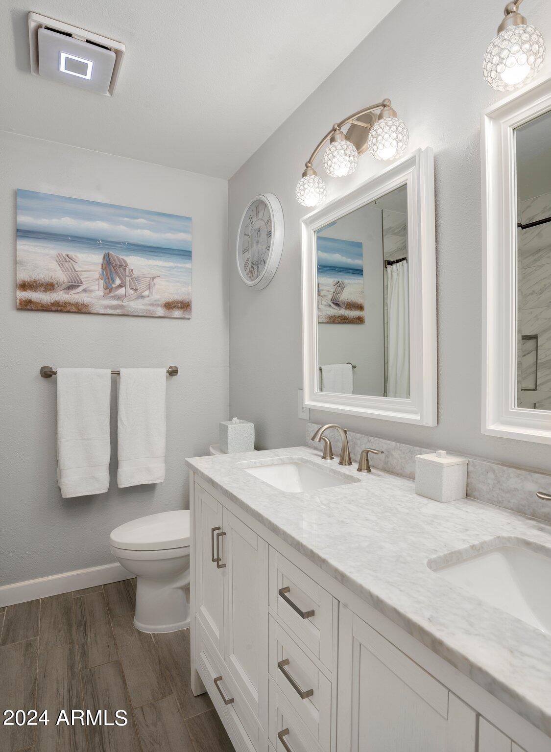 8259 E MULBERRY Lane