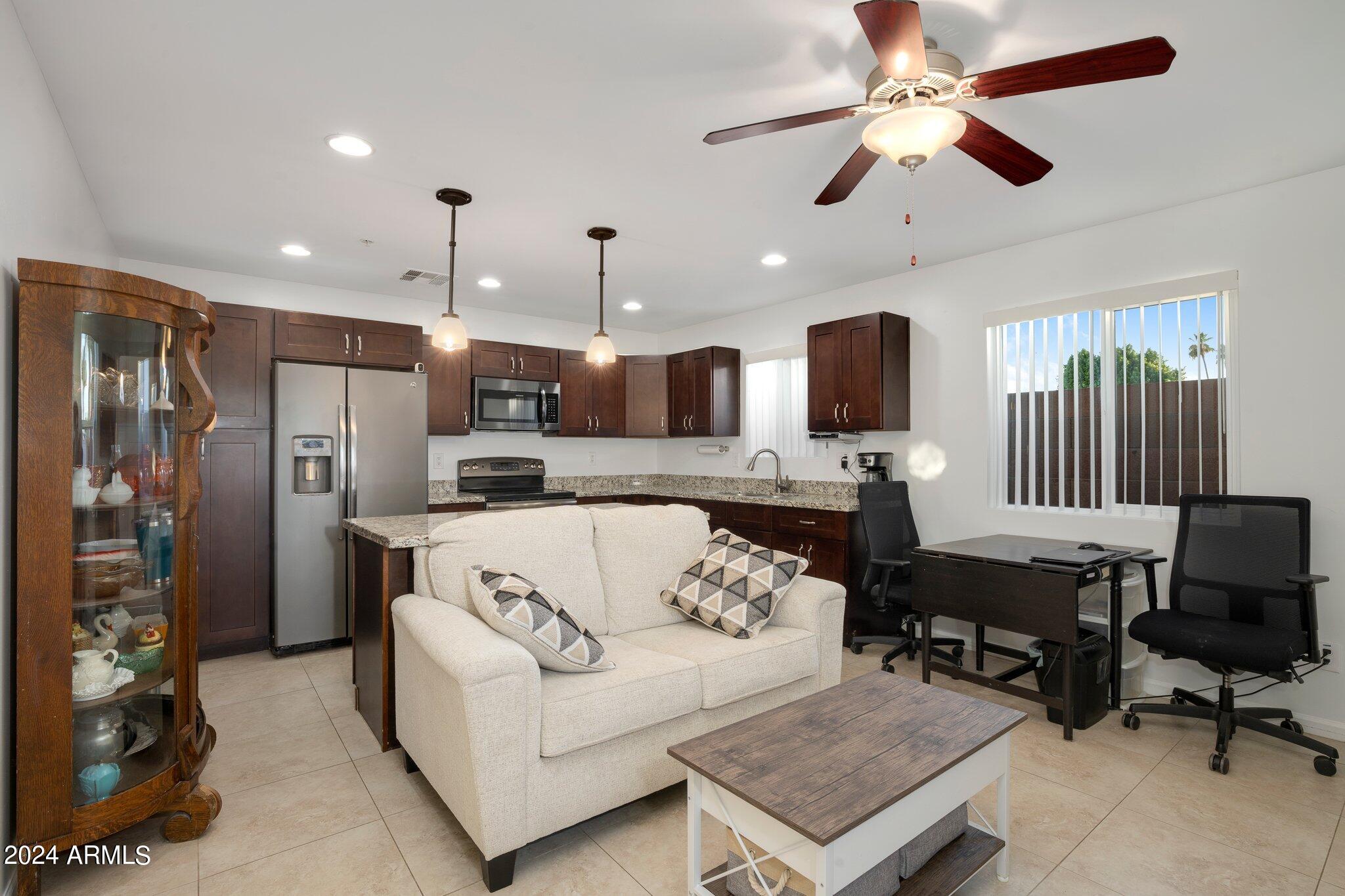 8259 E MULBERRY Lane