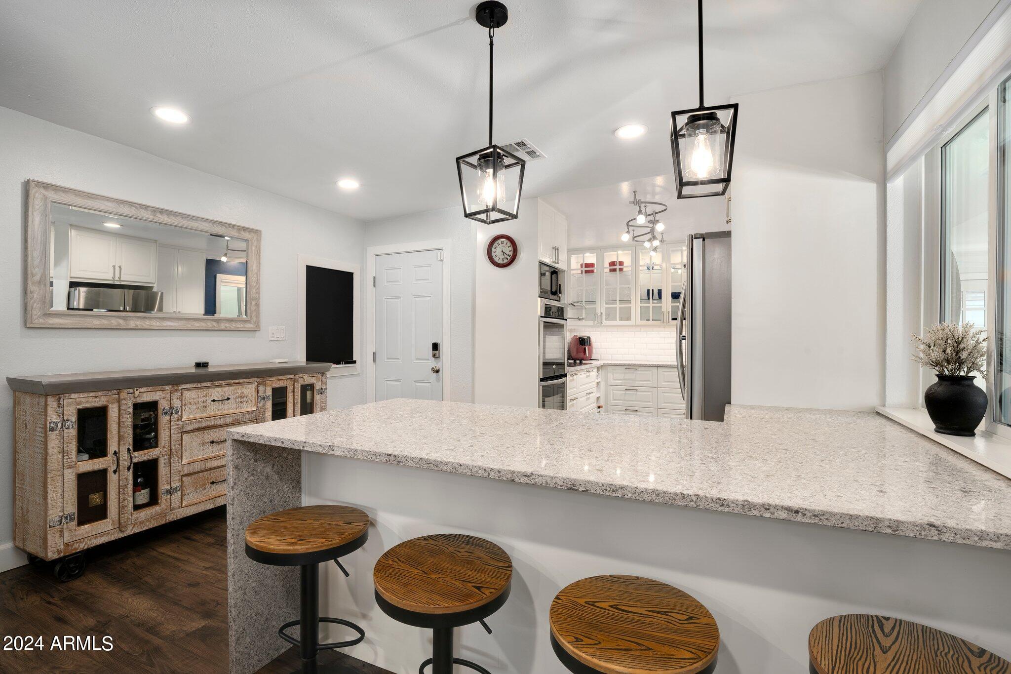 8259 E MULBERRY Lane