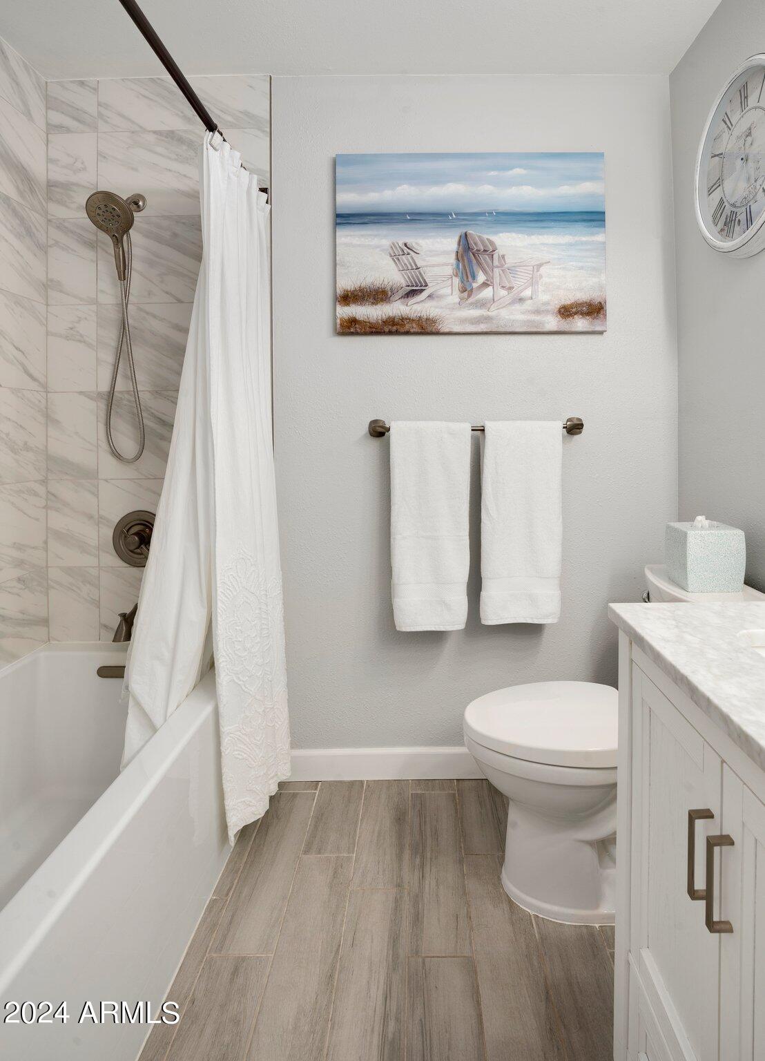 8259 E MULBERRY Lane