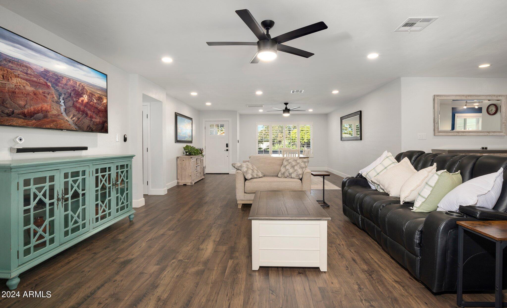 8259 E MULBERRY Lane