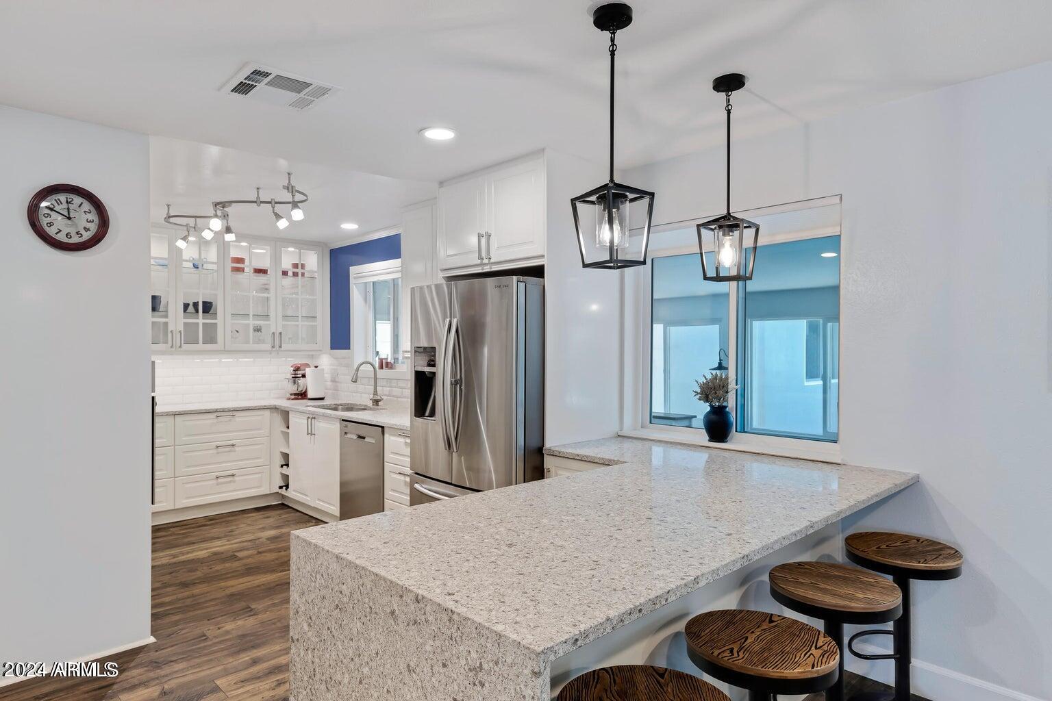 8259 E MULBERRY Lane