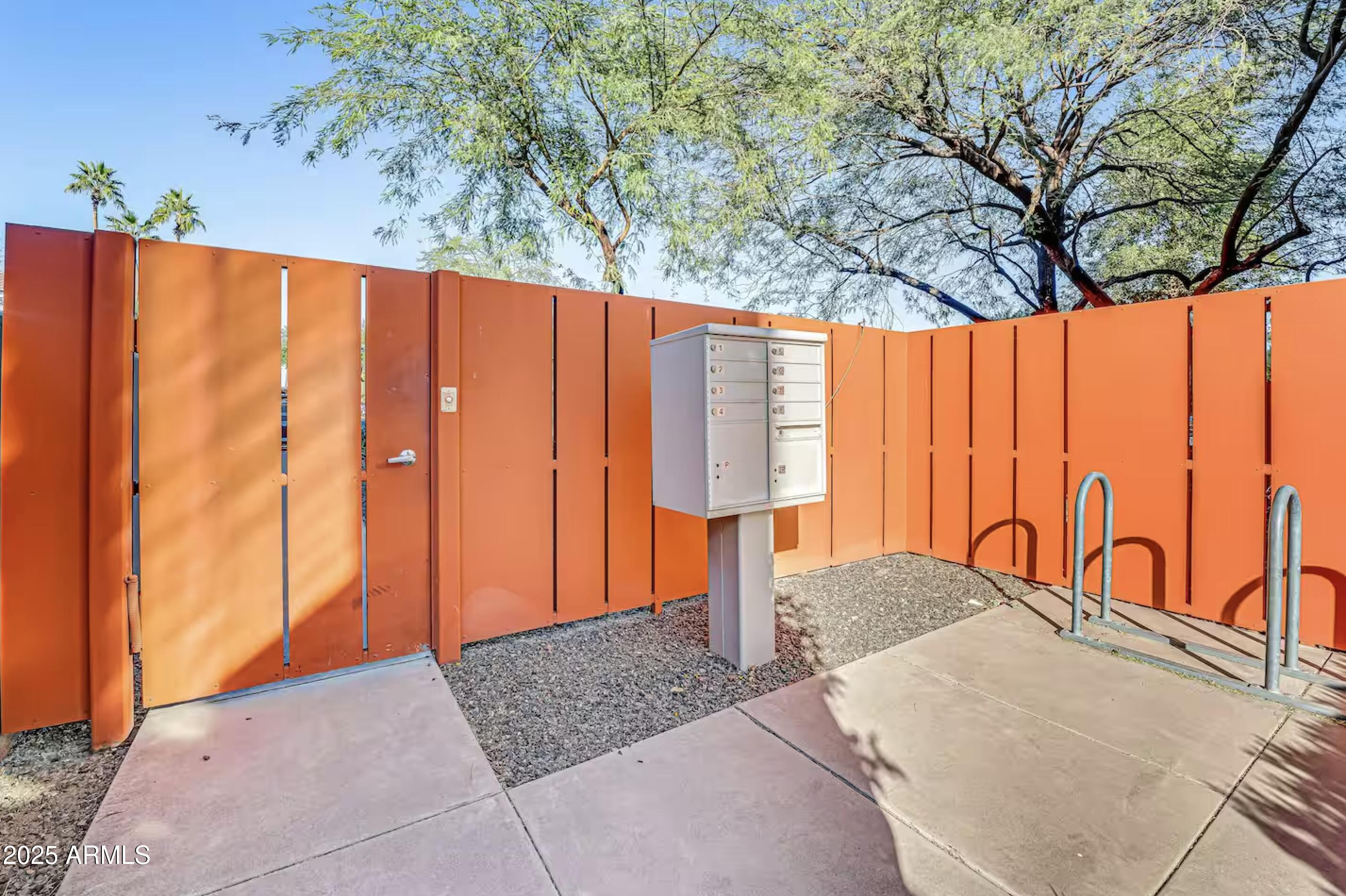 7047 E EARLL Drive # 1002