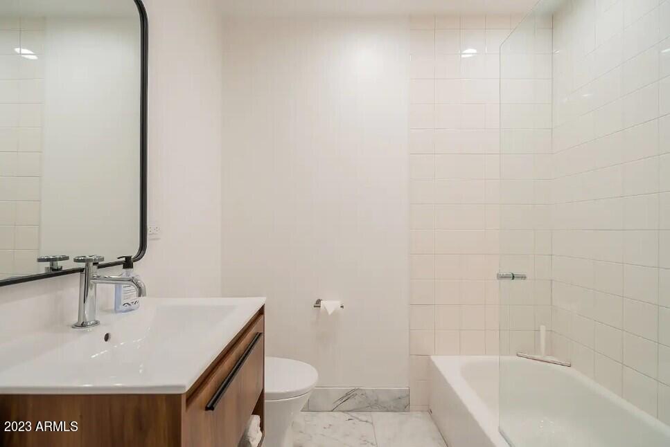 7047 E EARLL Drive # 1002