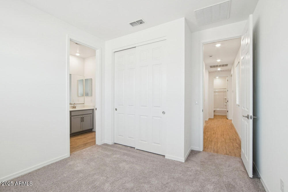 2707 E ABE TRUCKLE Avenue