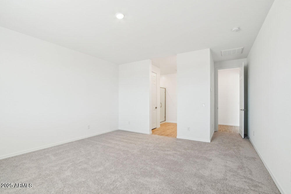 2707 E ABE TRUCKLE Avenue