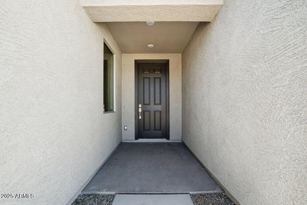 2707 E ABE TRUCKLE Avenue