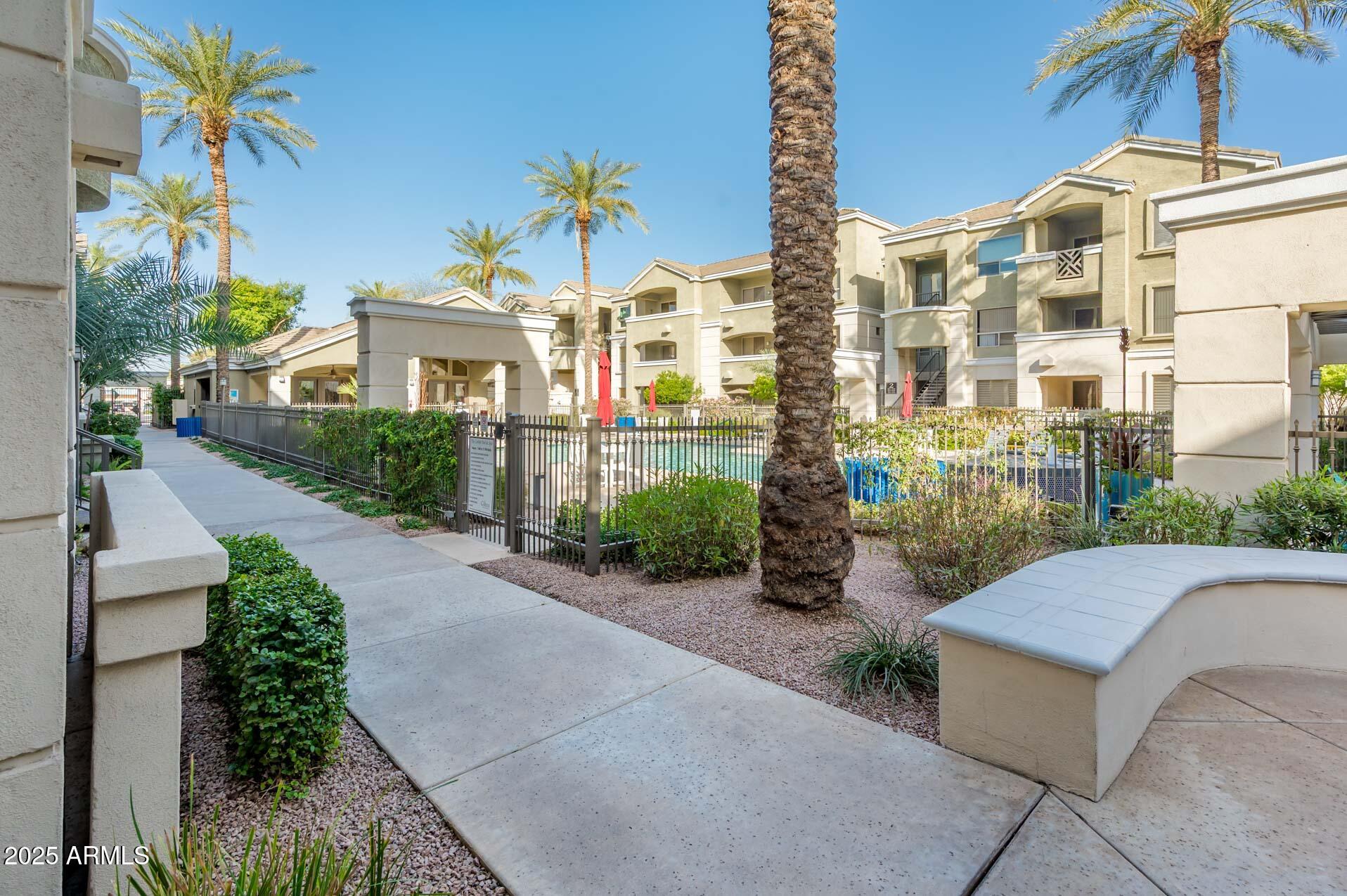 5303 N 7TH Street # 109