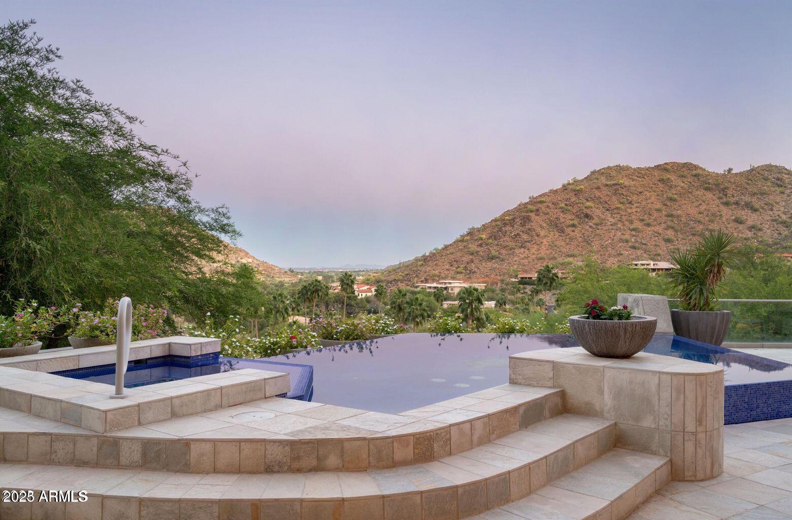 4550 E FOOTHILL Drive