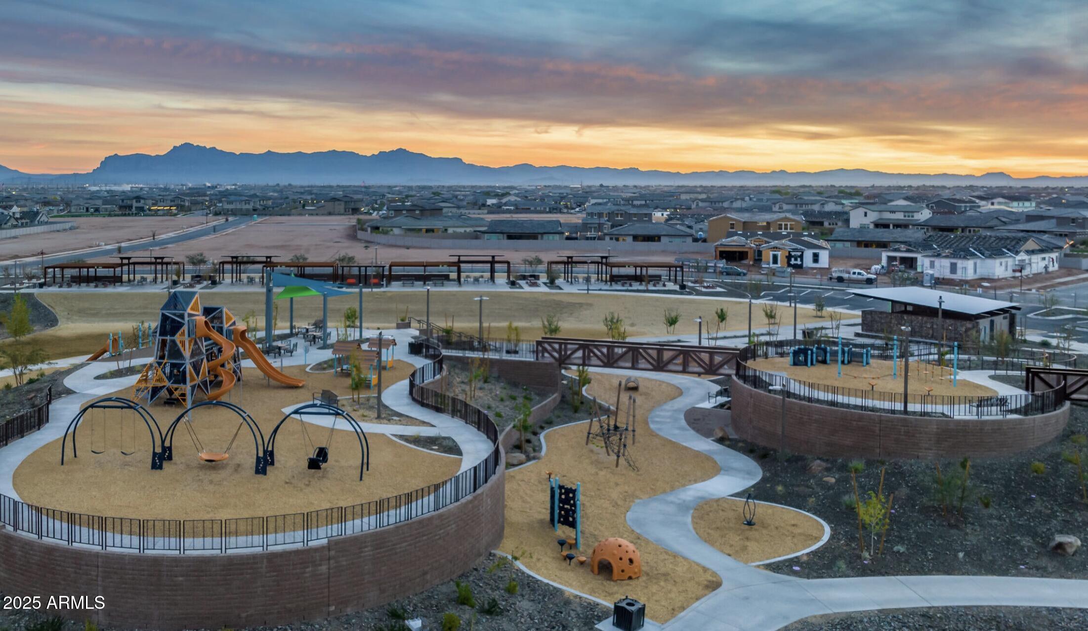 9823 E RED GIANT Drive