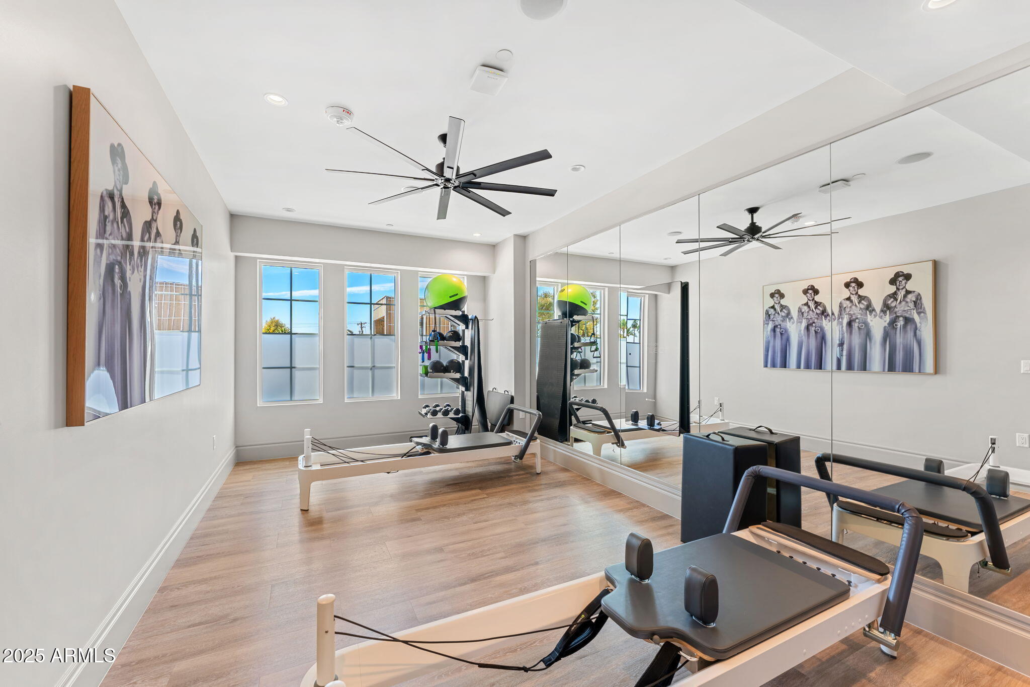 4240 E Camelback Road # 512