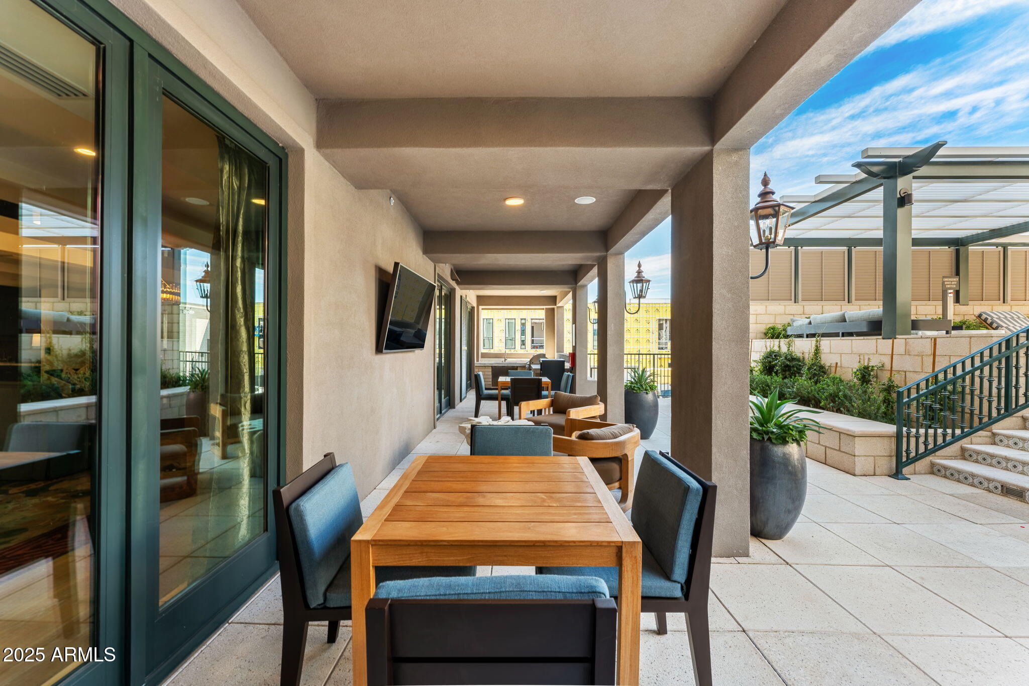 4240 E Camelback Road # 512