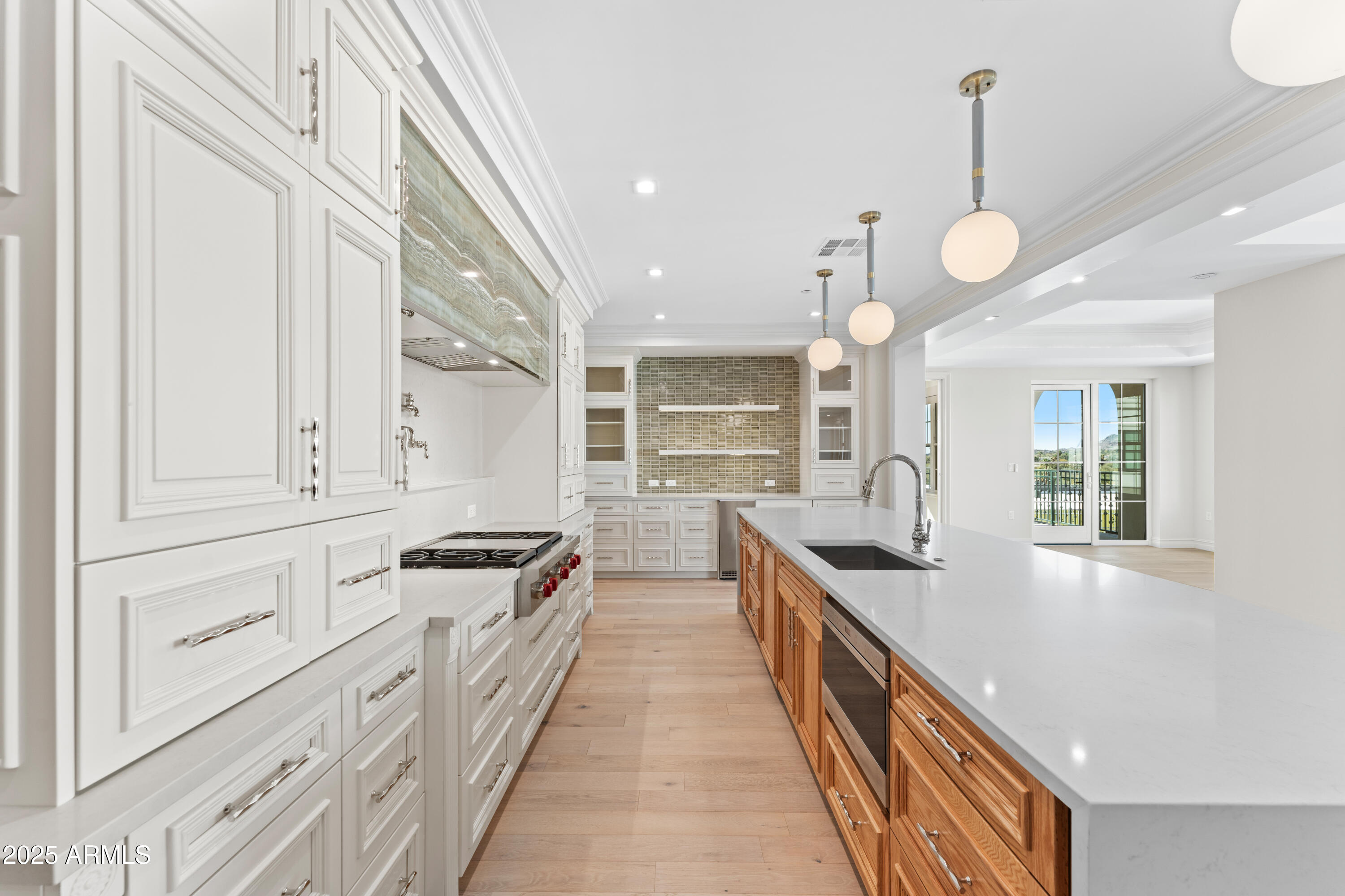 4240 E Camelback Road # 512