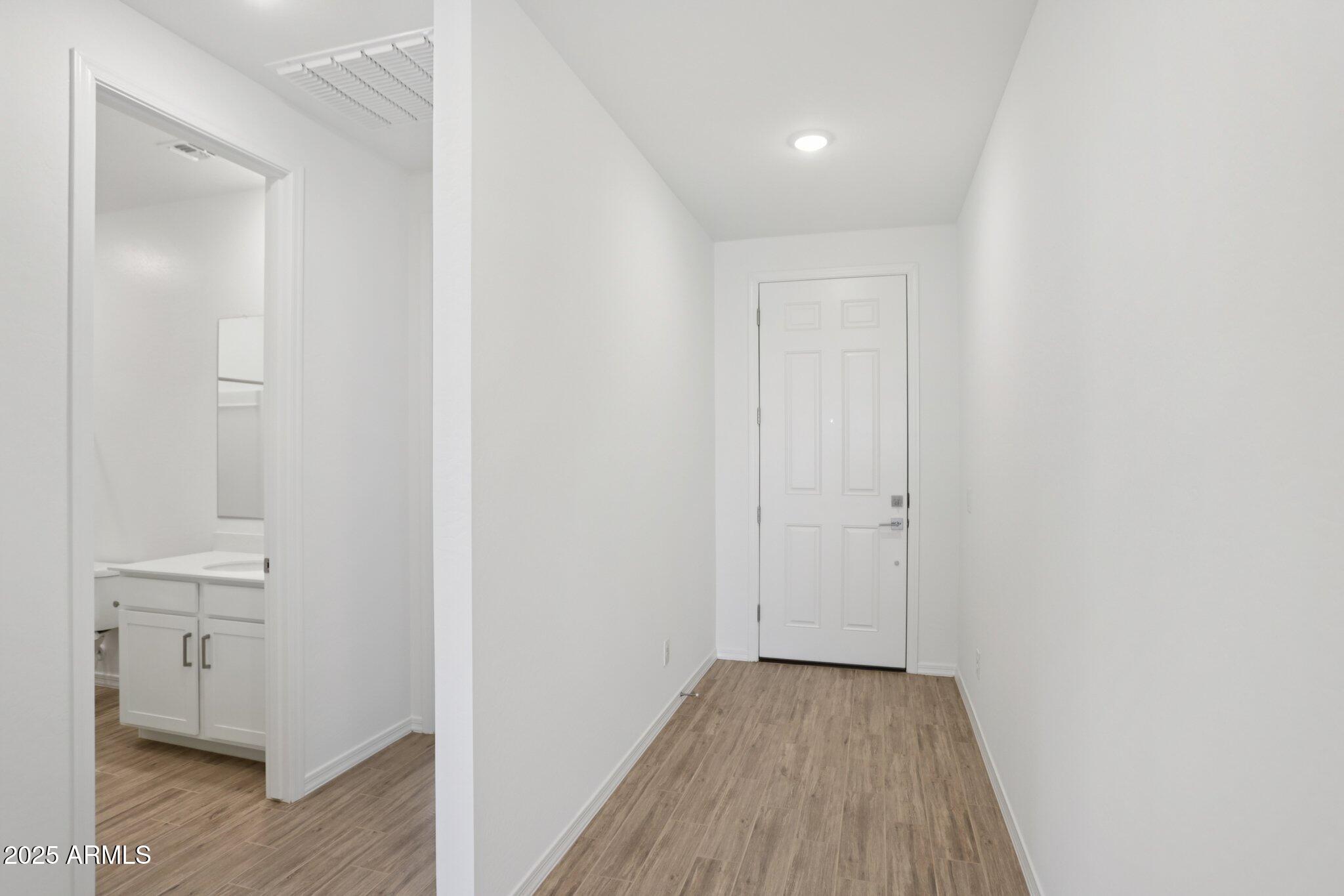 7701 W AVENIDA DEL REY --