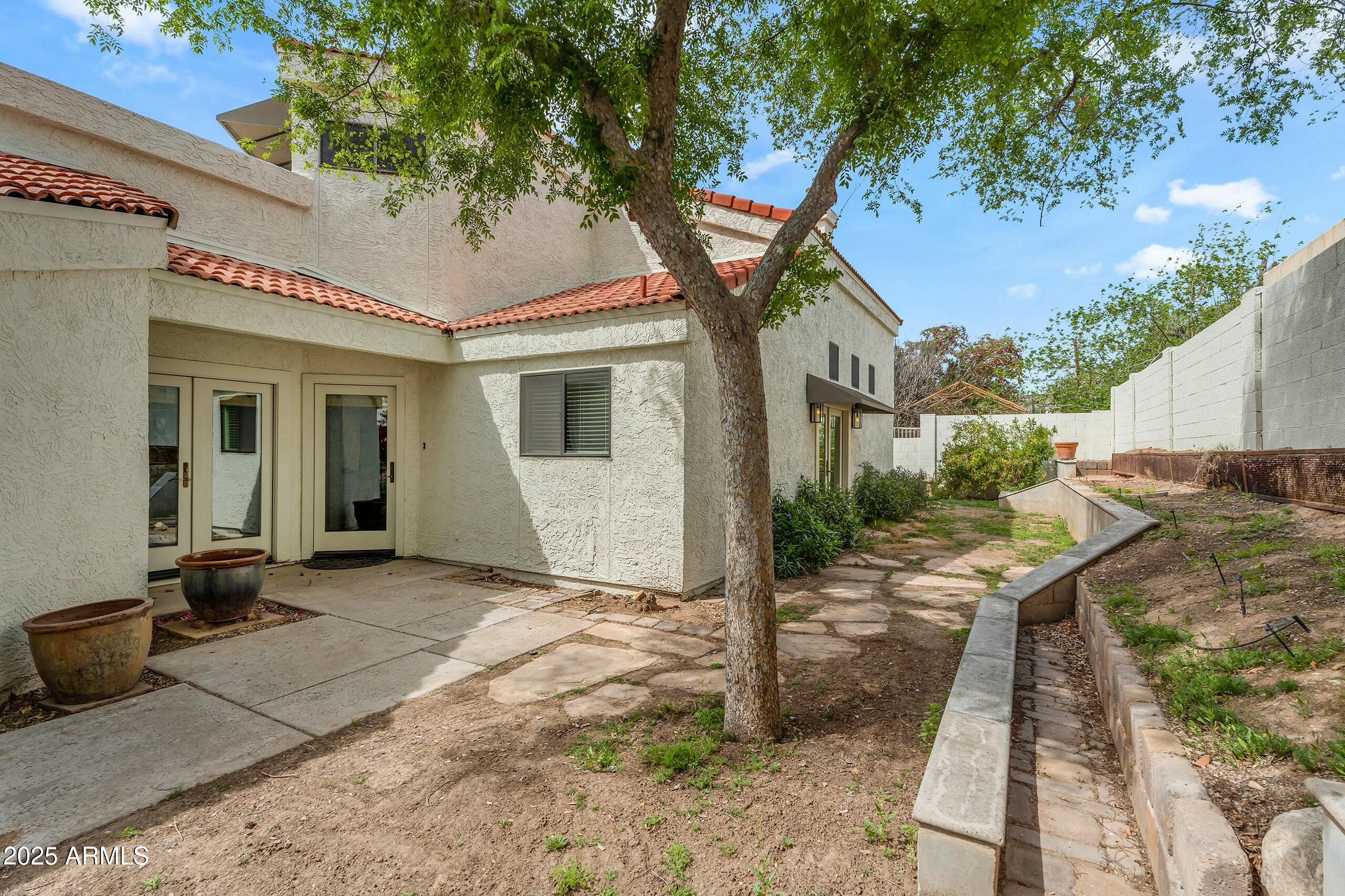 4225 N 21ST Street, 22