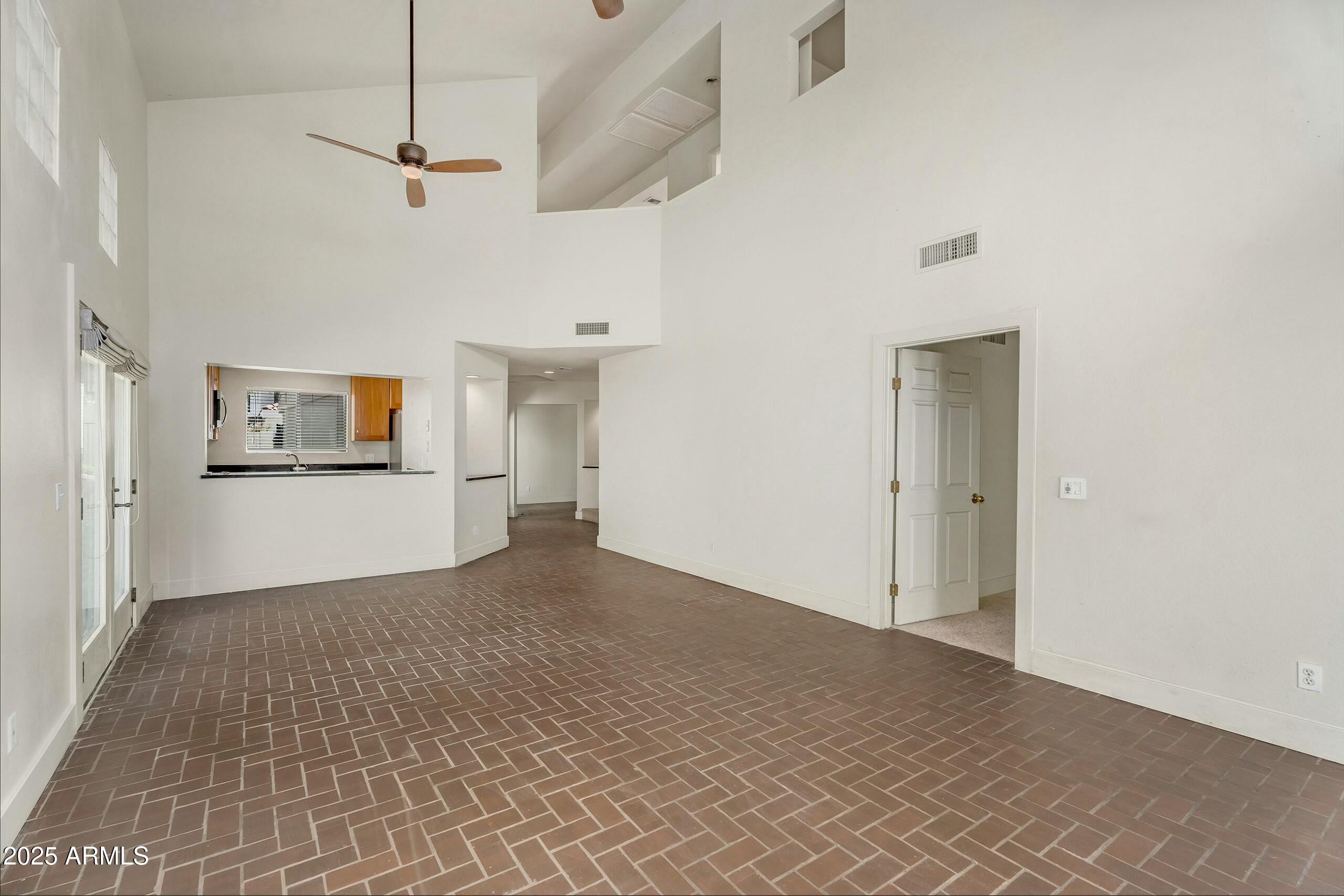 4225 N 21ST Street, 22
