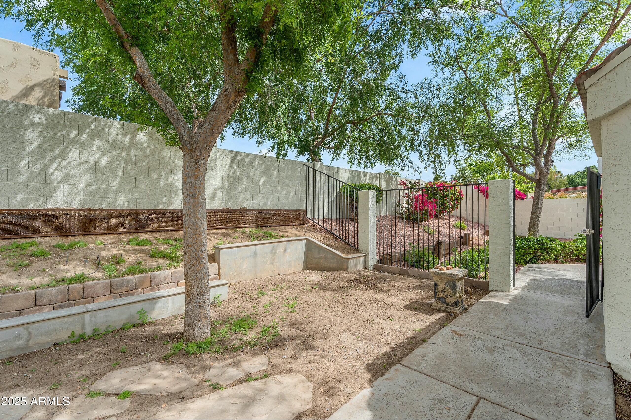 4225 N 21ST Street, 22