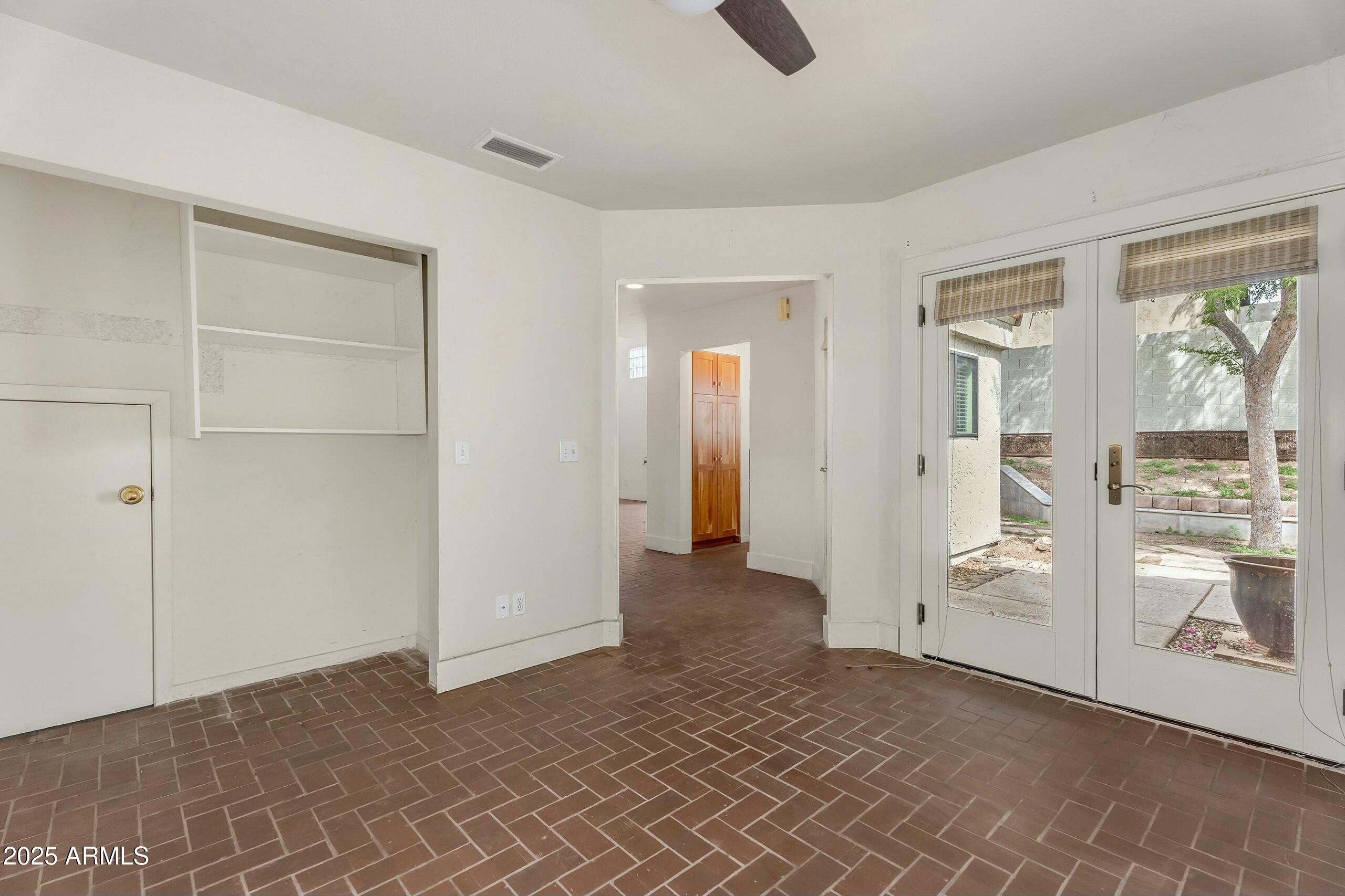 4225 N 21ST Street, 22