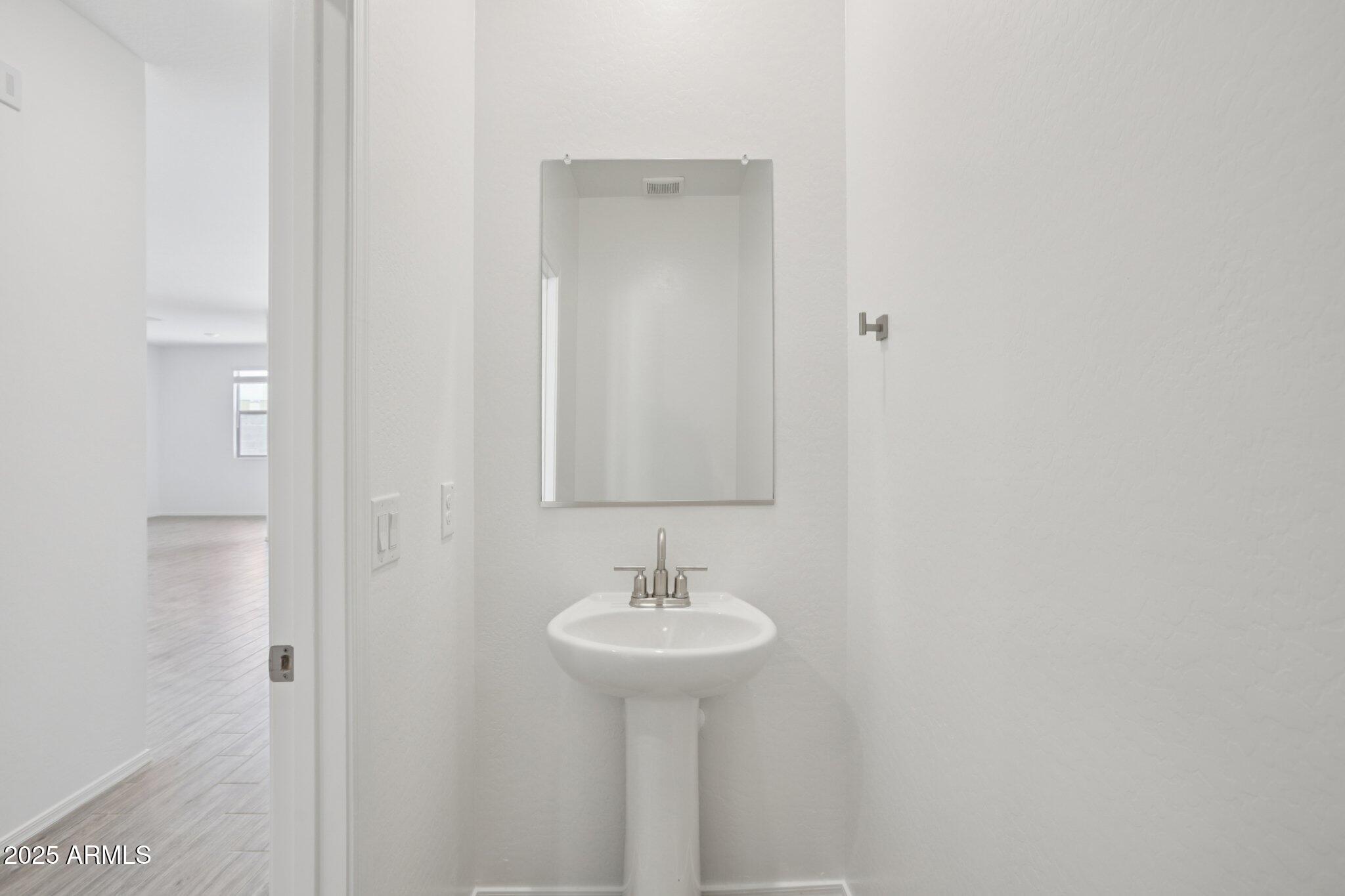 24088 W BOWKER Street