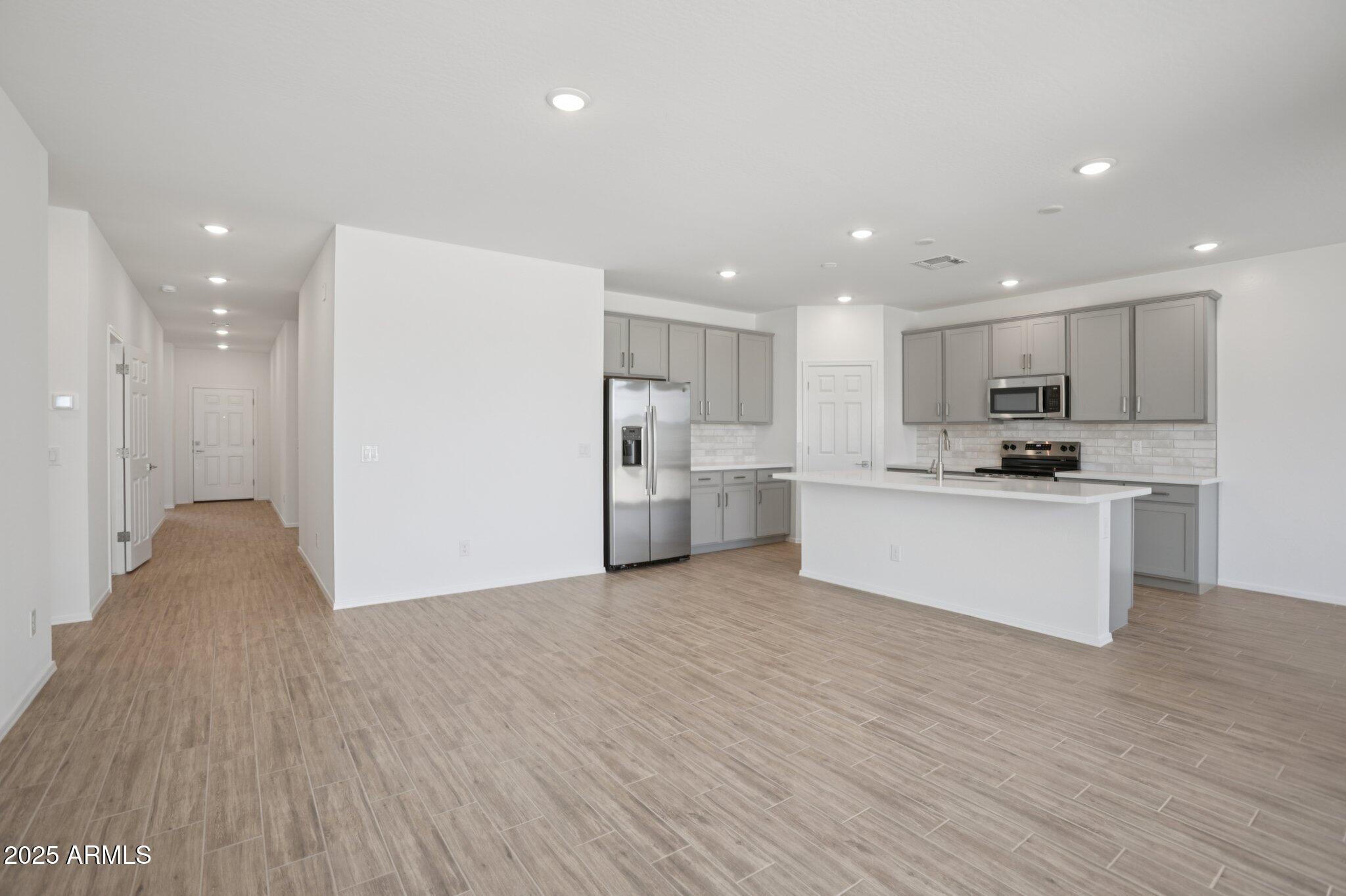 24088 W BOWKER Street