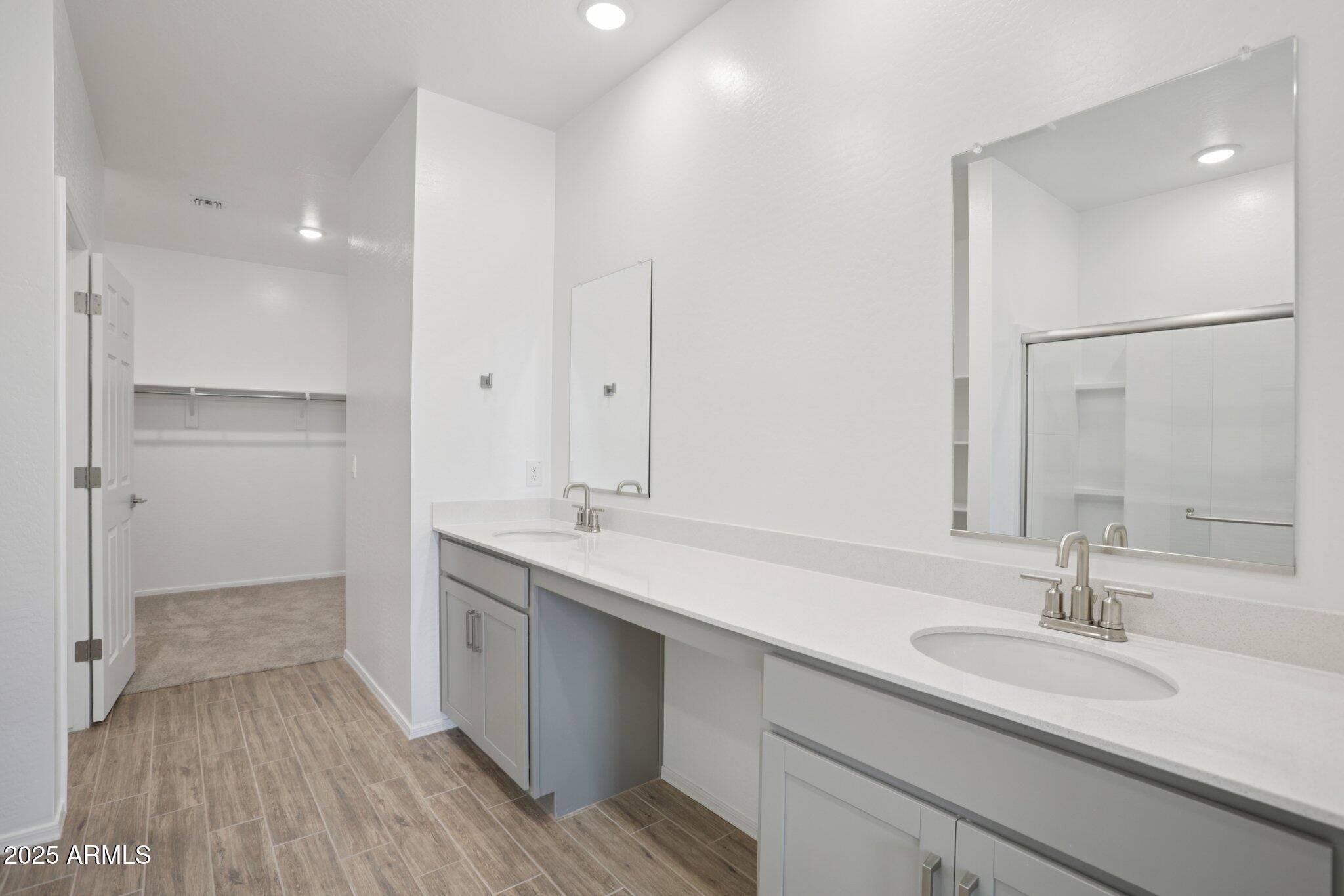 24088 W BOWKER Street