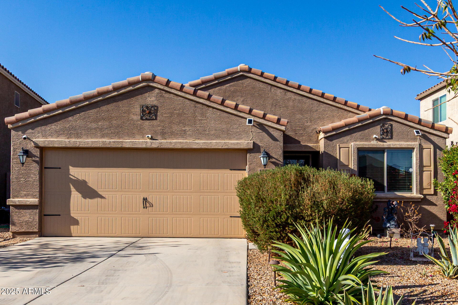 13070 E DESERT LILY Lane