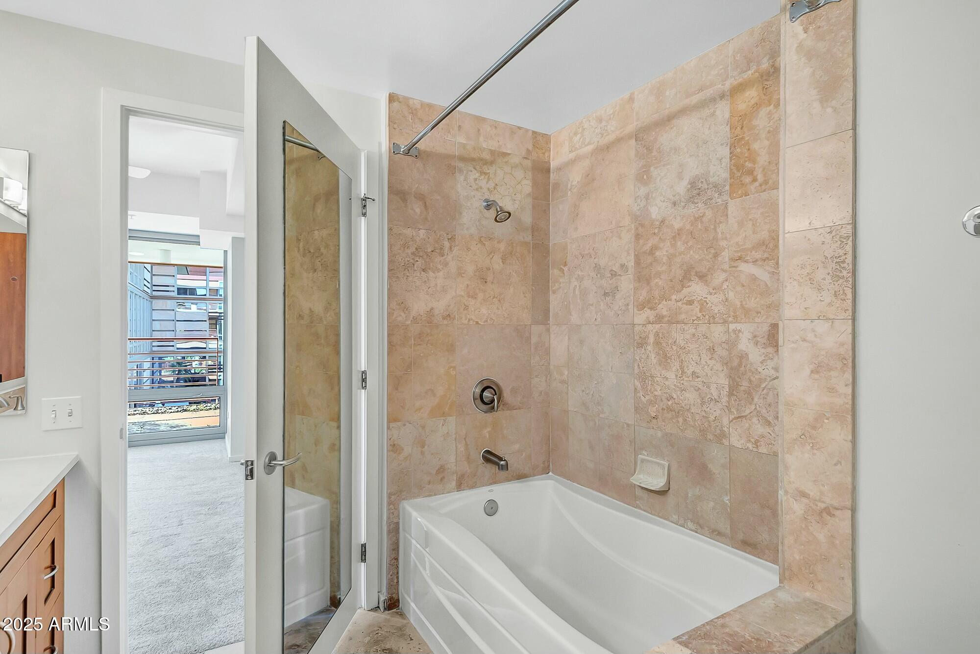 7137 E RANCHO VISTA Drive # 6009