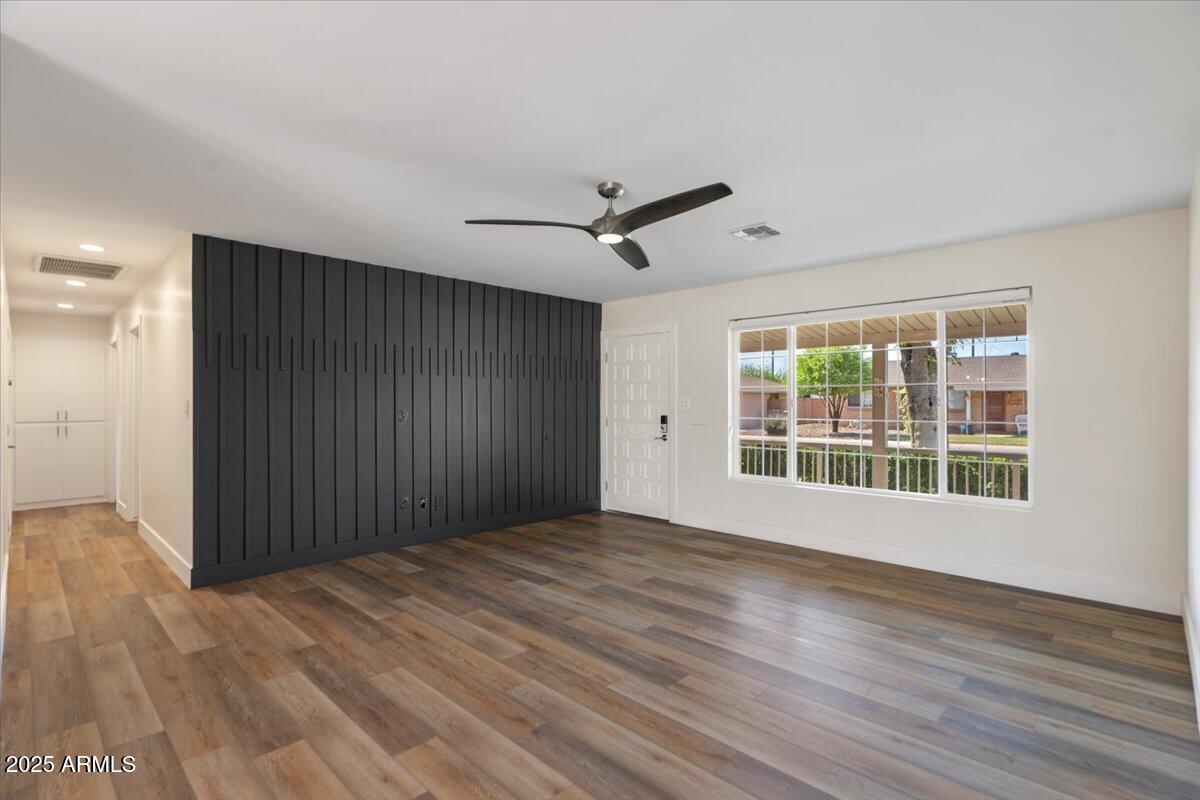 7254 E VERNON Avenue