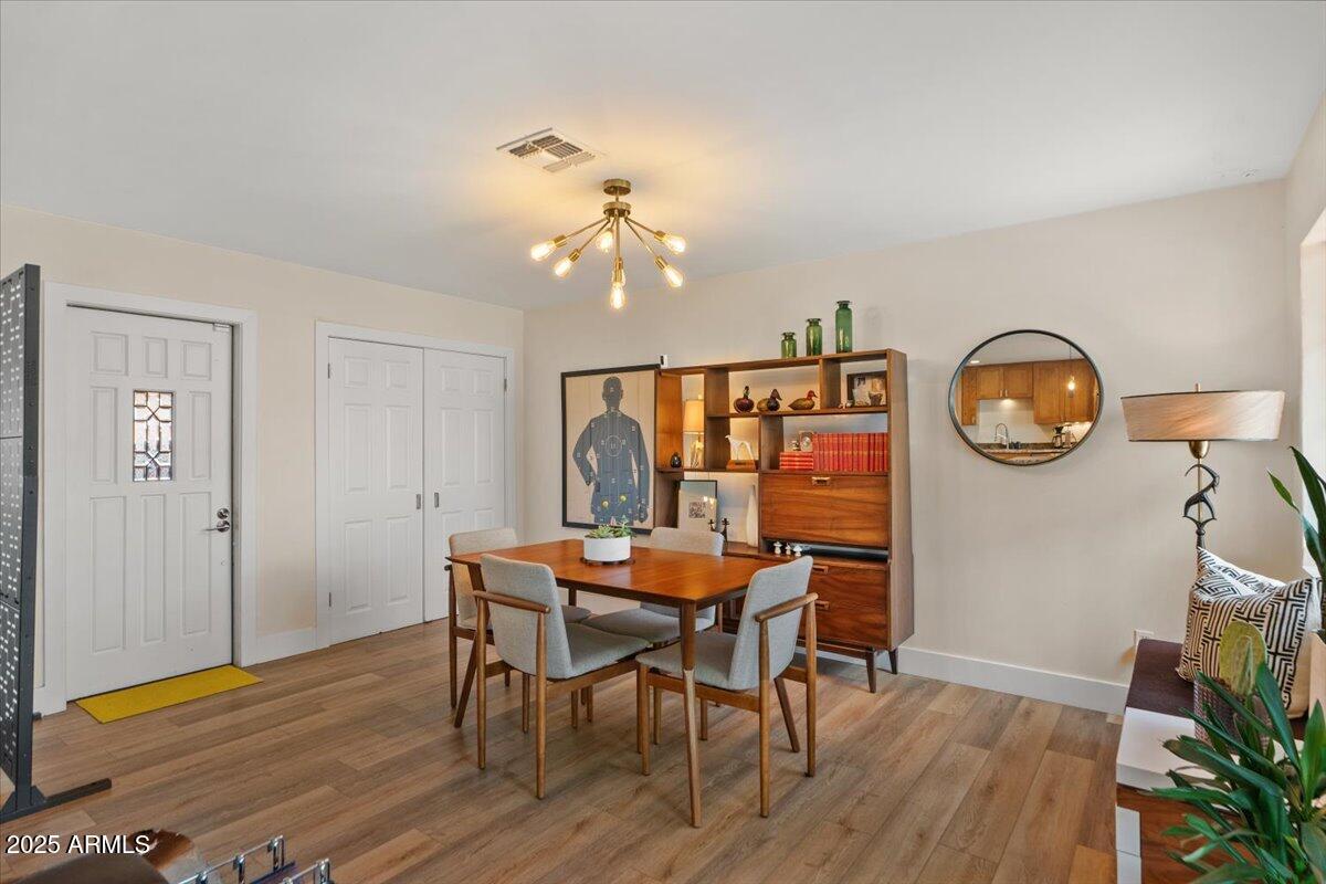 7254 E VERNON Avenue