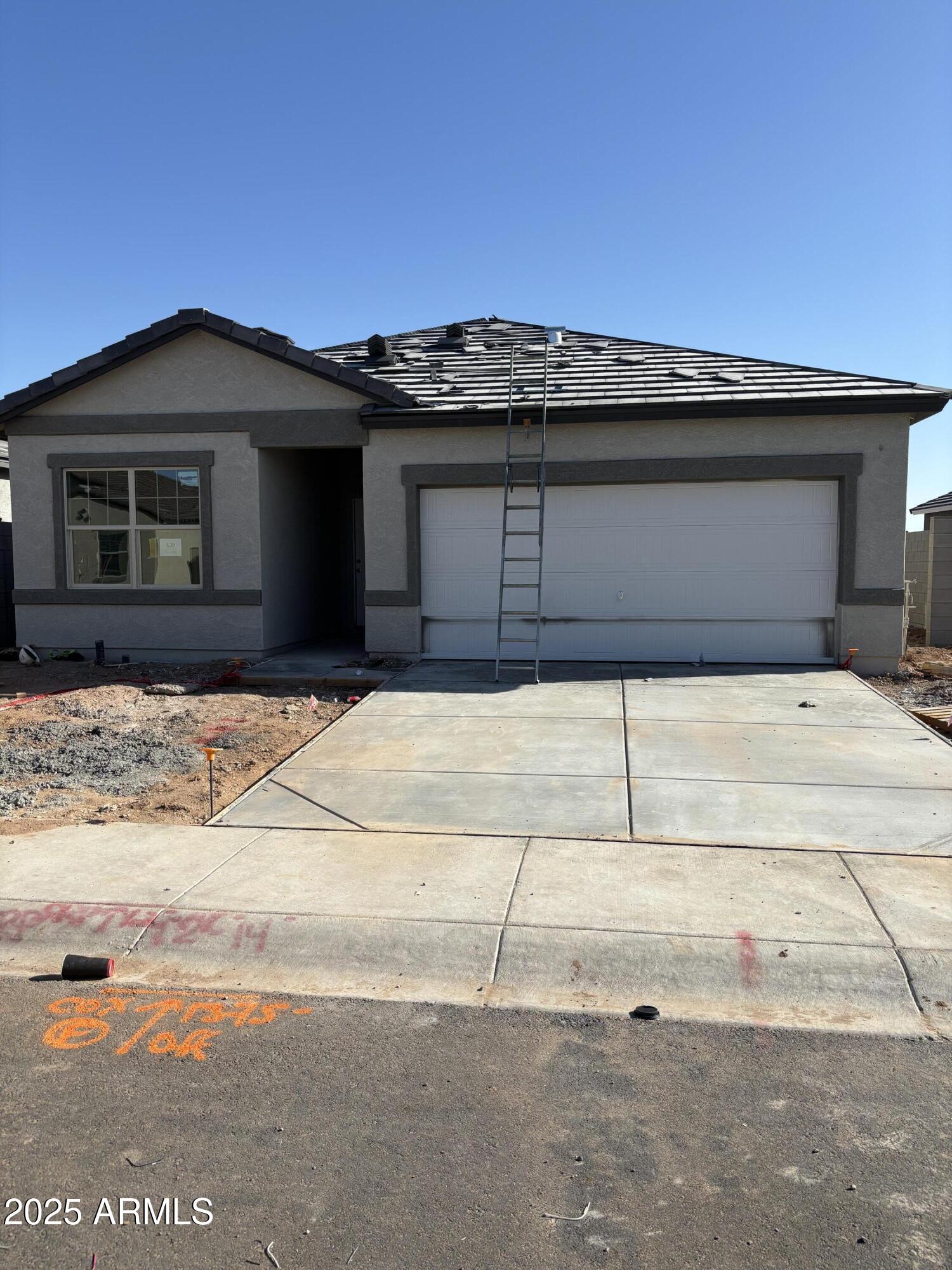 3983 E SAN JOSE Street