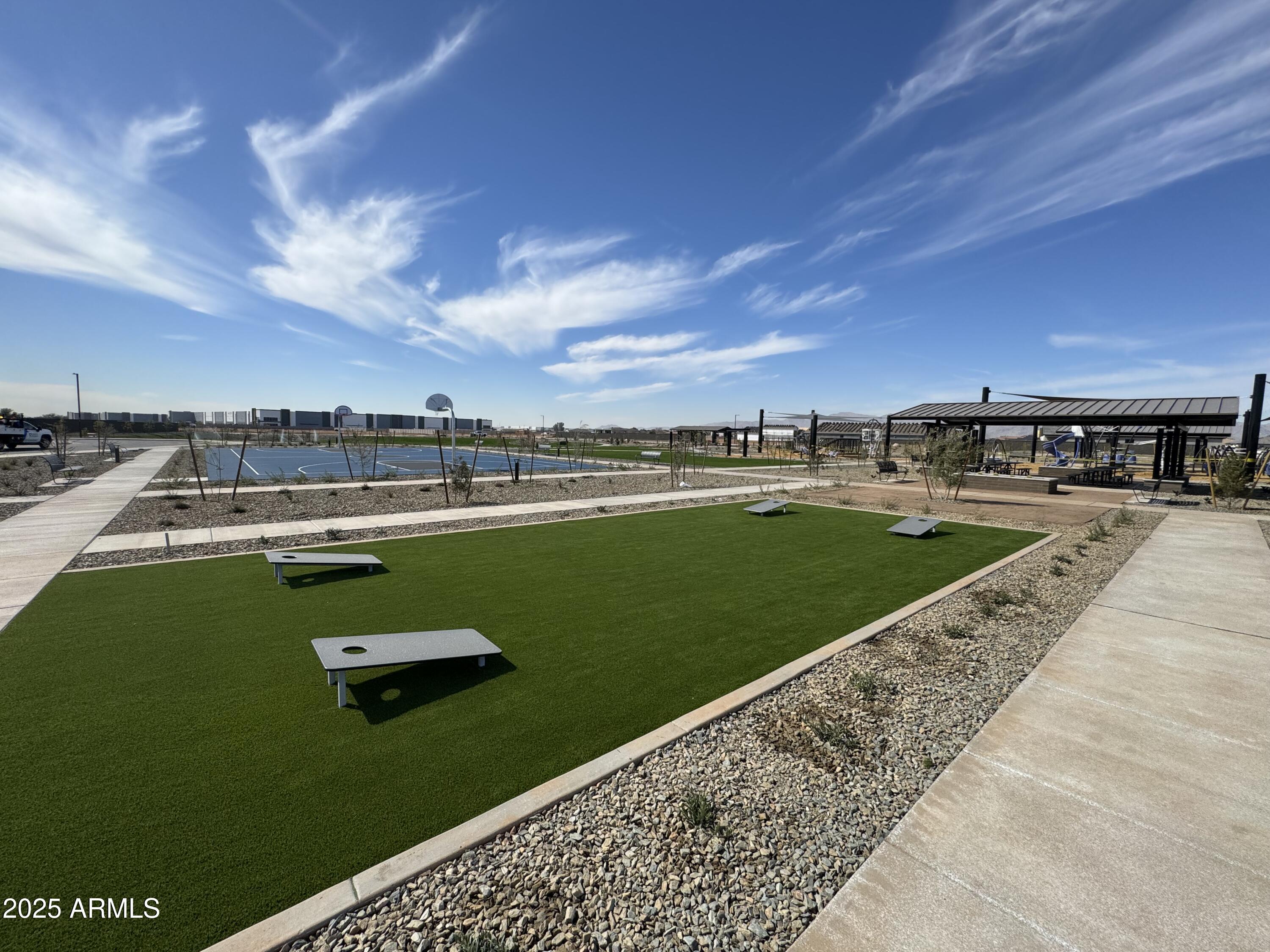 15660 W DEANNE Drive