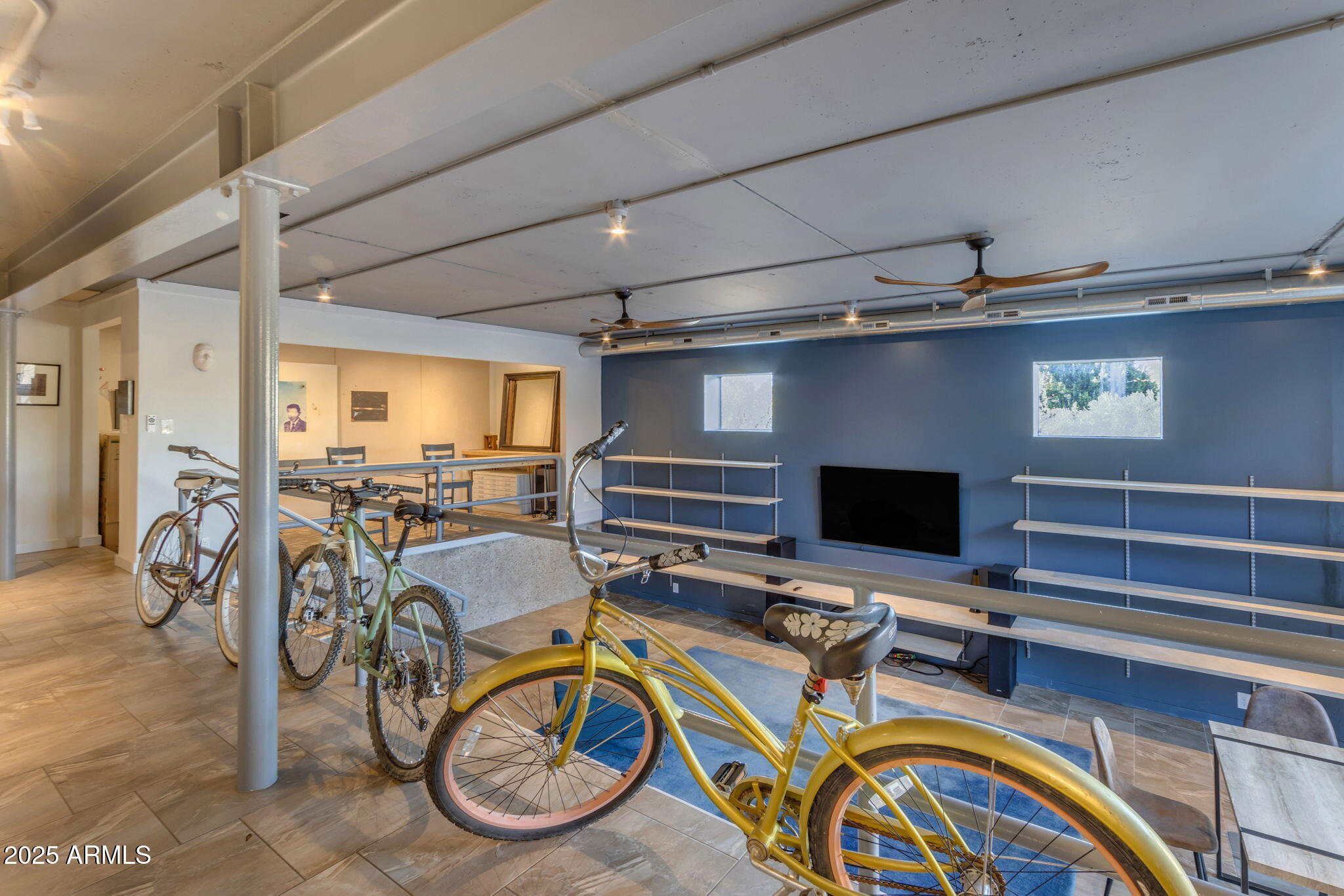 2121 E BETHANY HOME(GUEST HOUSE ONLY) Road