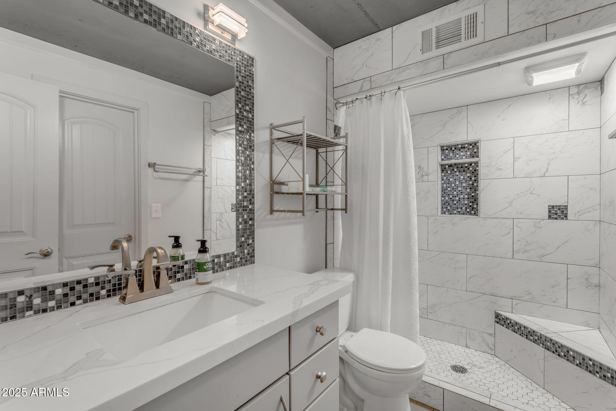 2121 E BETHANY HOME(GUEST HOUSE ONLY) Road