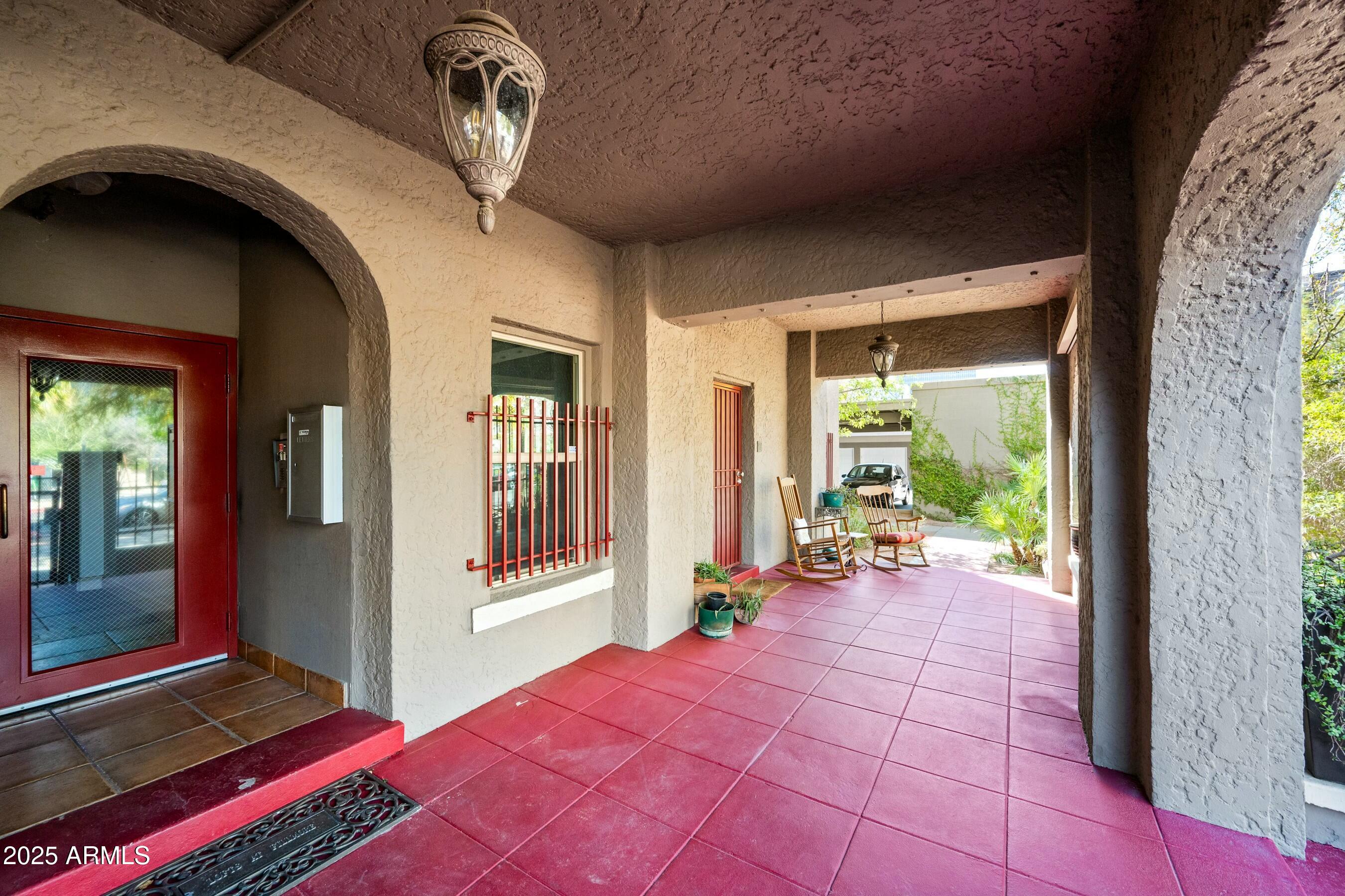 387 N 2ND Avenue # E2
