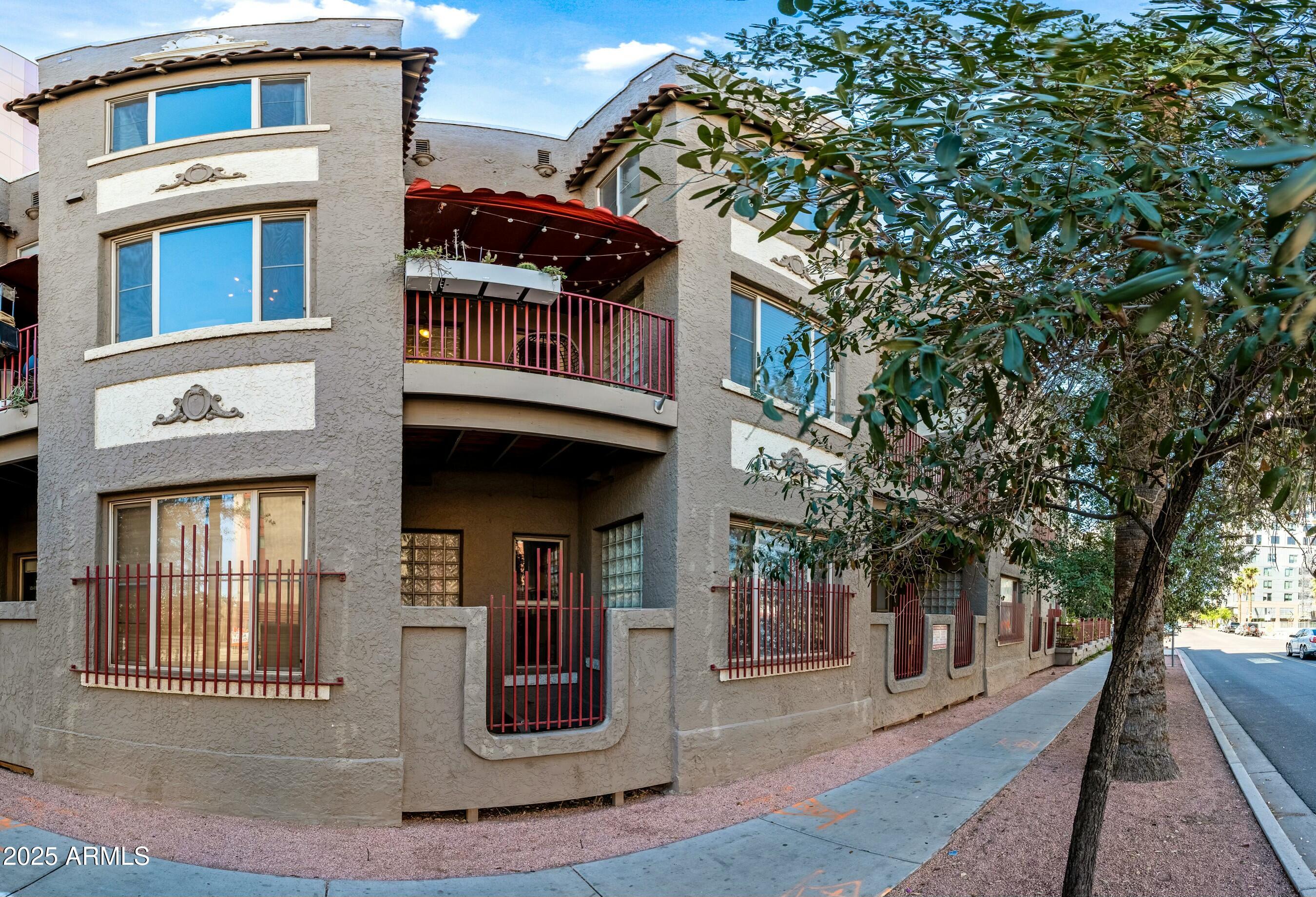 387 N 2ND Avenue # E2