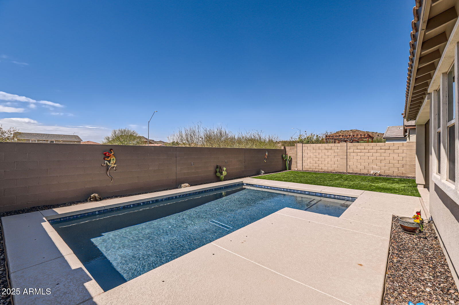 26978 N 74TH Lane