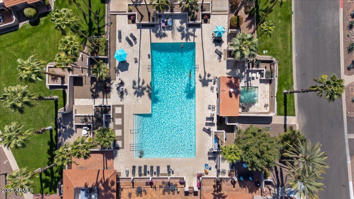 7312 N VIA CAMELLO DEL NORTE Street, 95