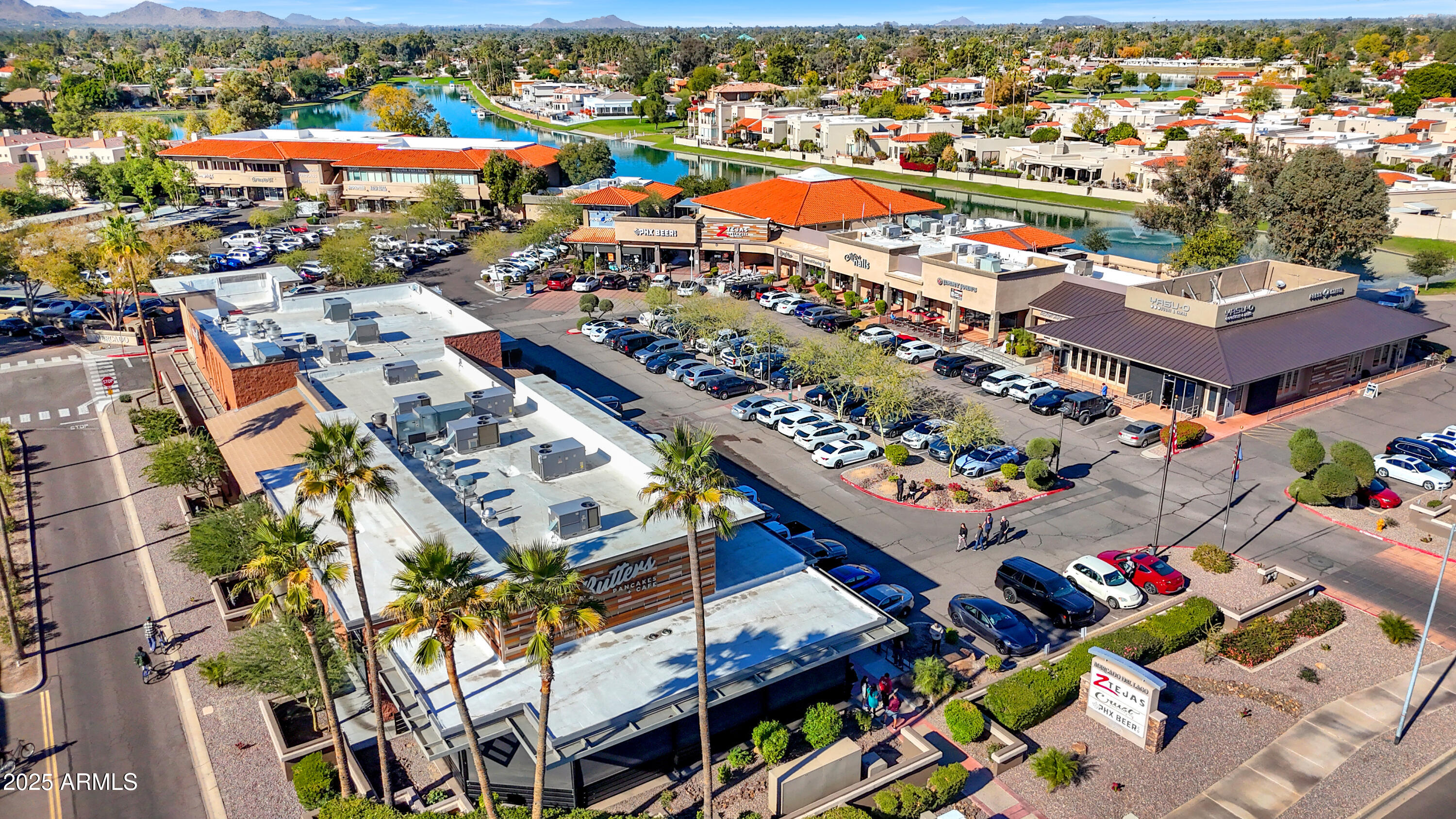 7312 N VIA CAMELLO DEL NORTE Street, 95