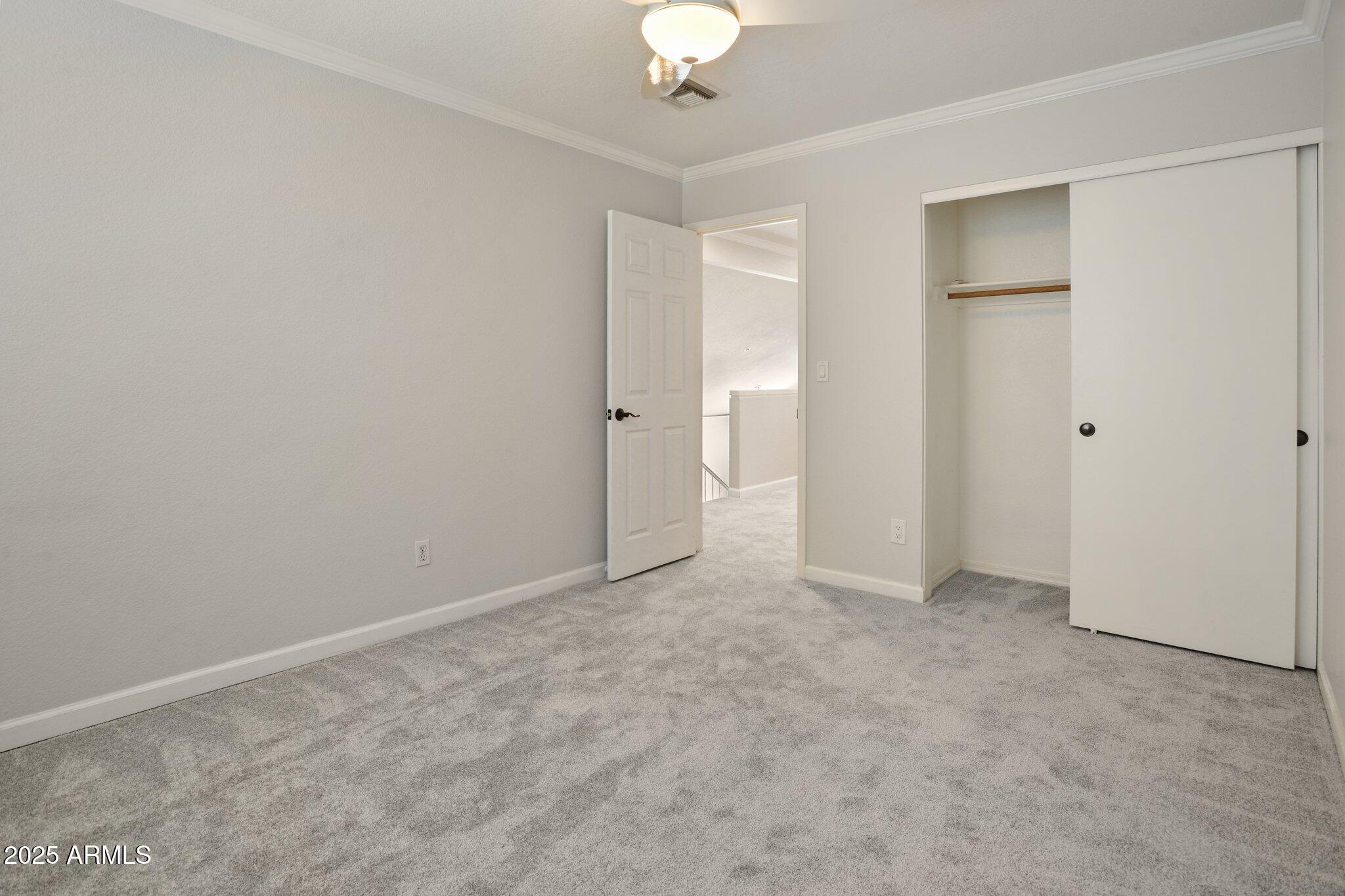 4072 E MOUNTAIN VISTA Drive