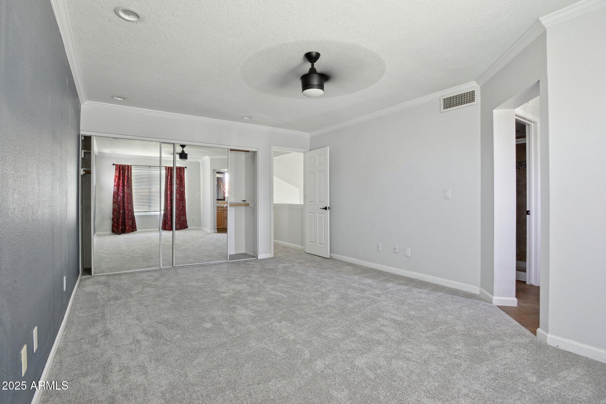 4072 E MOUNTAIN VISTA Drive