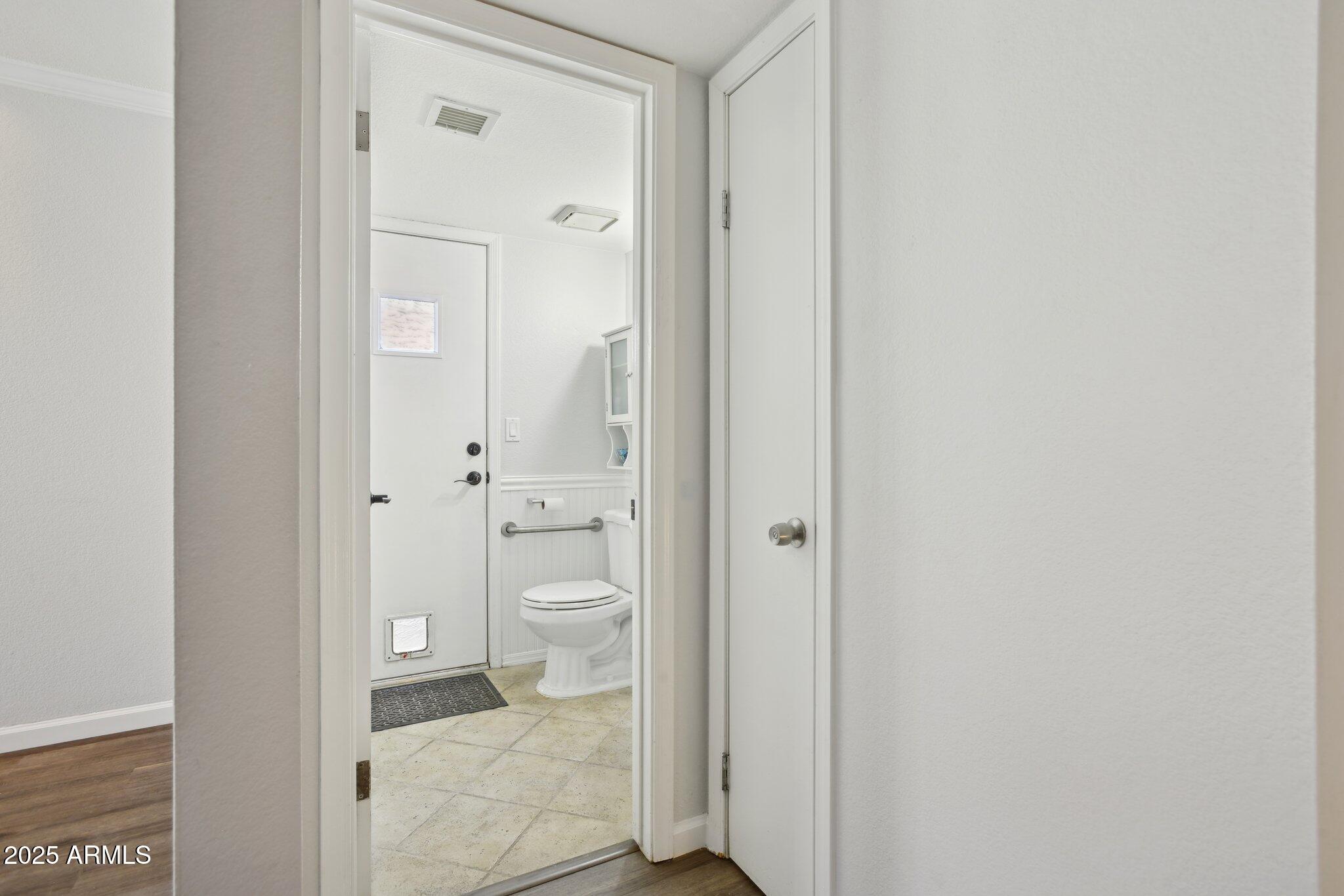 4072 E MOUNTAIN VISTA Drive