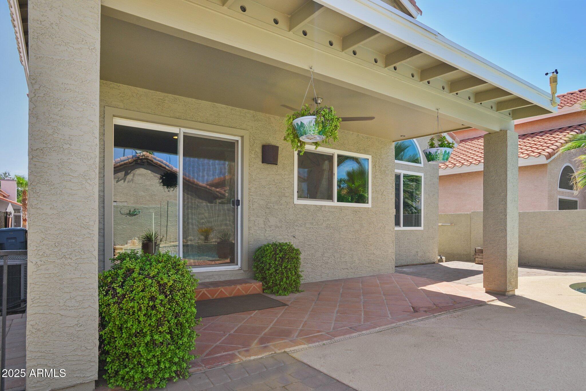 4072 E MOUNTAIN VISTA Drive