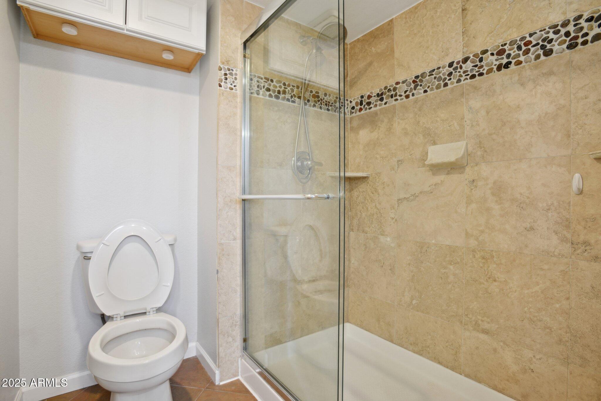 4072 E MOUNTAIN VISTA Drive