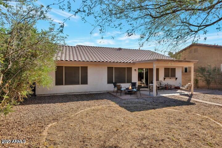 1712 W SPARROW Drive