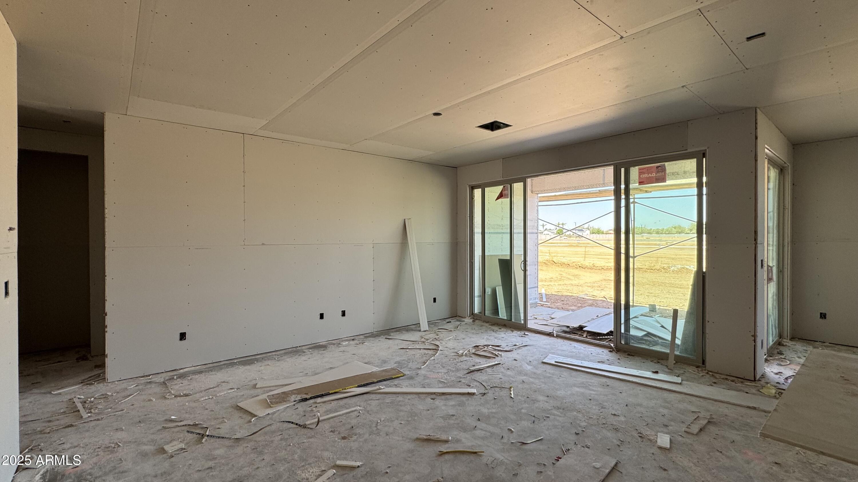 15776 W BERYL Avenue