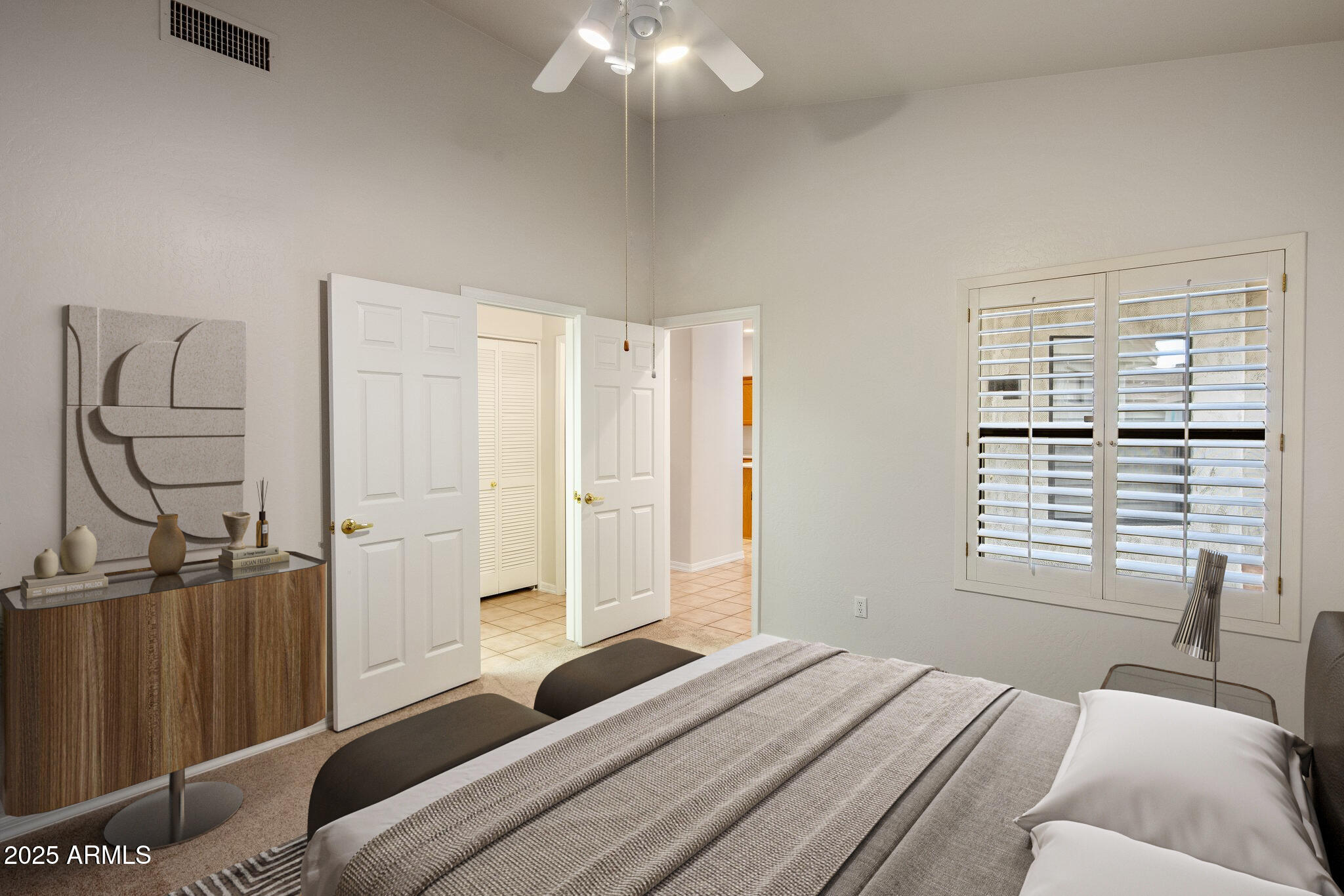 33 W MISSOURI Avenue, 10