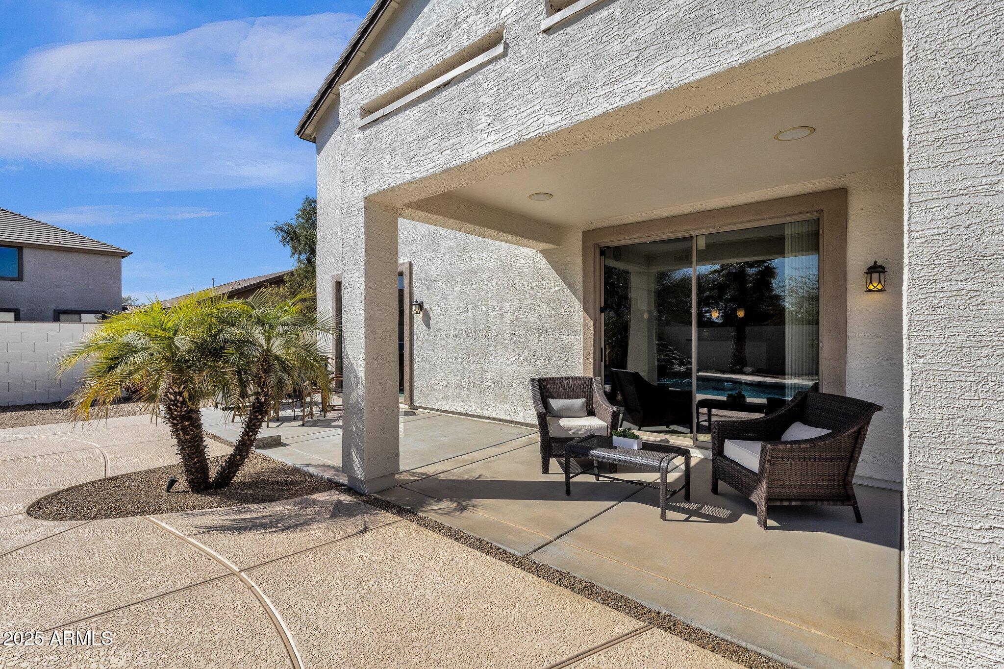 2417 W APACHE RAIN Road