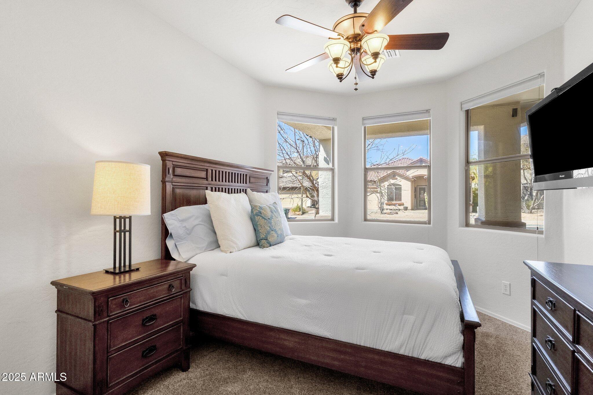 2417 W APACHE RAIN Road