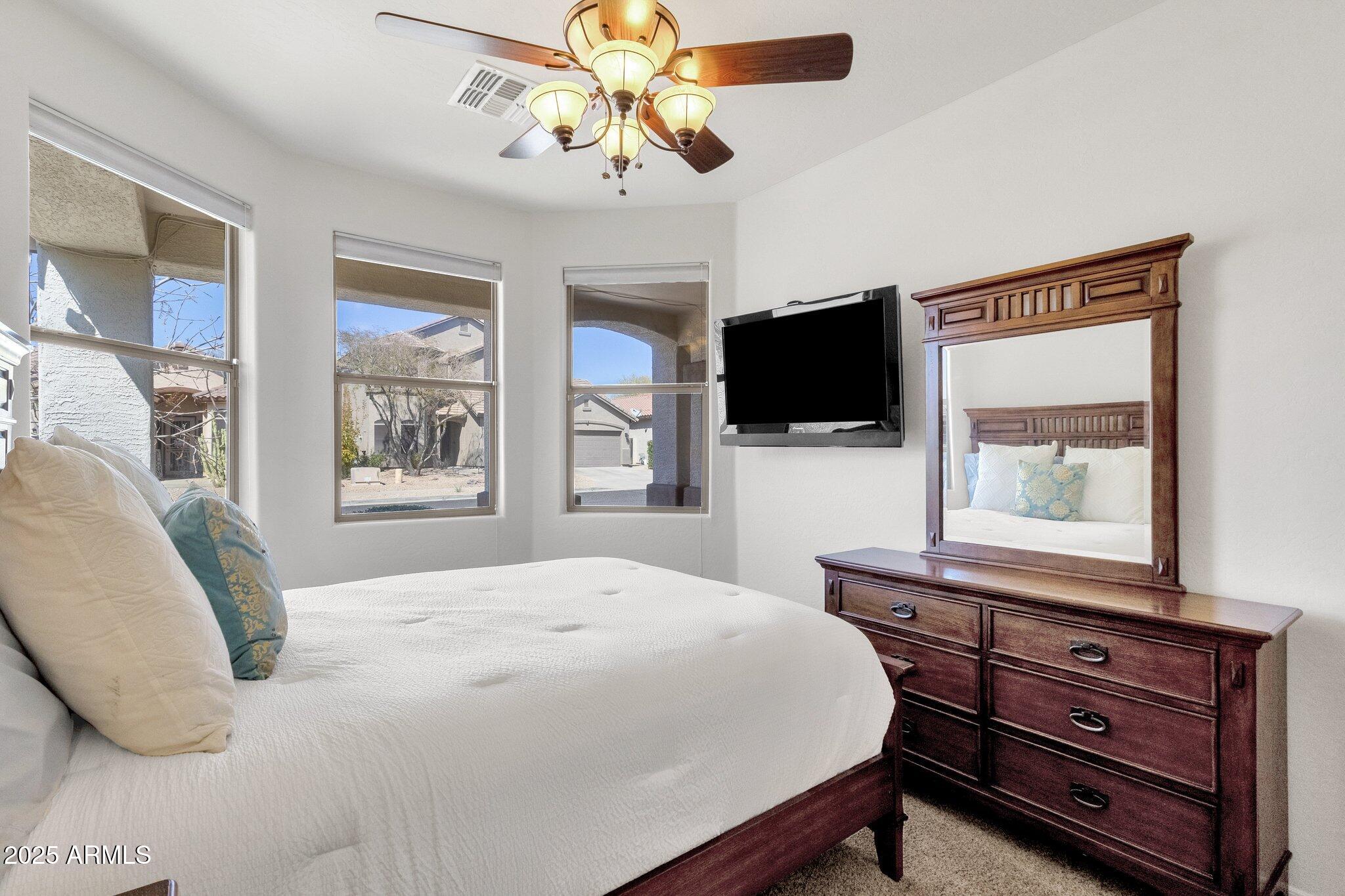 2417 W APACHE RAIN Road